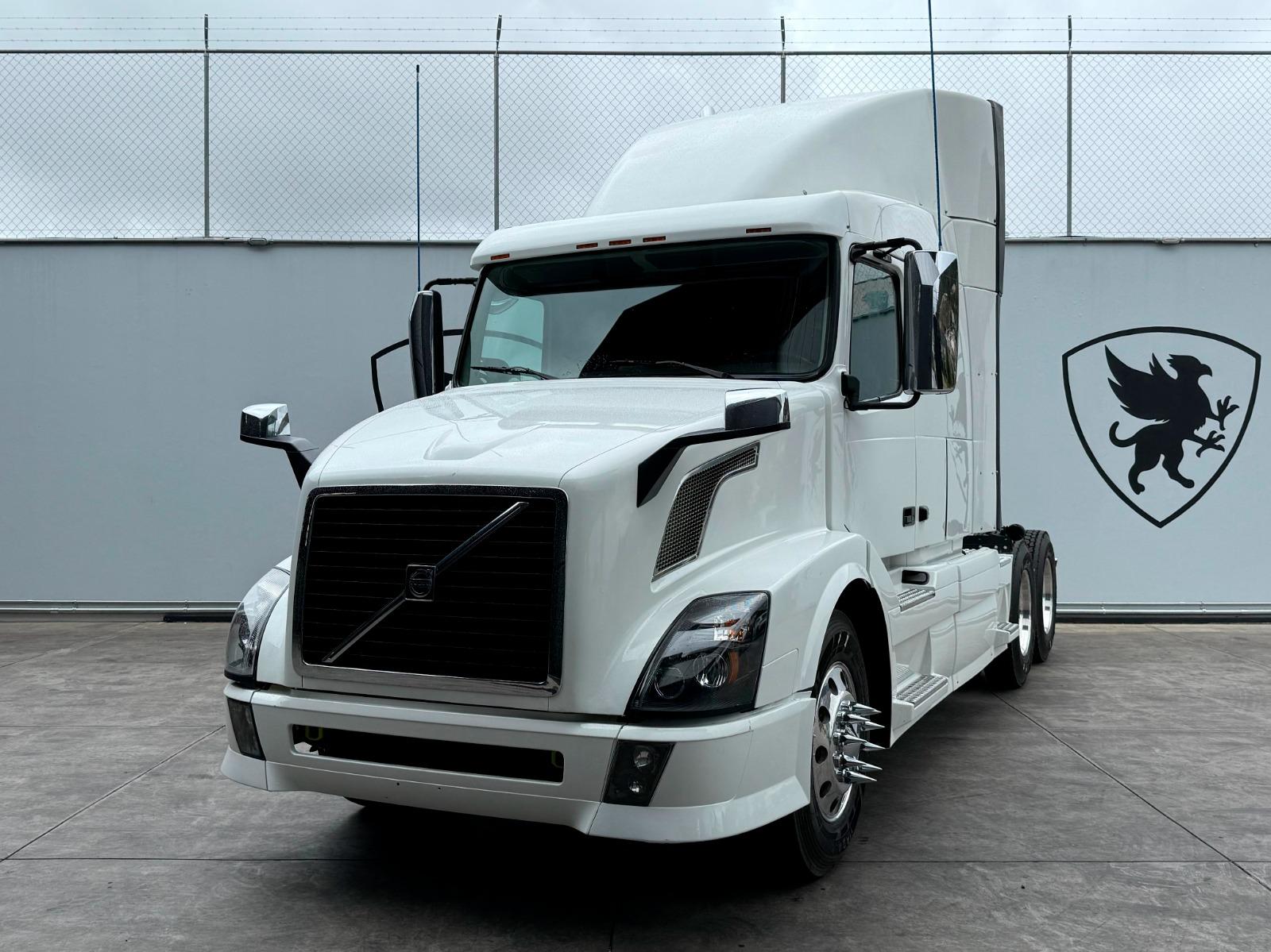 VOLVO_TRUCKS VNL 64T 630