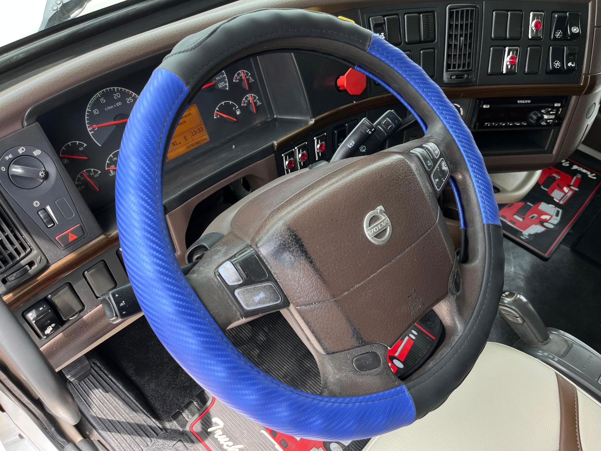 2016 VOLVO TRUCKS VNL 64T 630 - ODOMETER