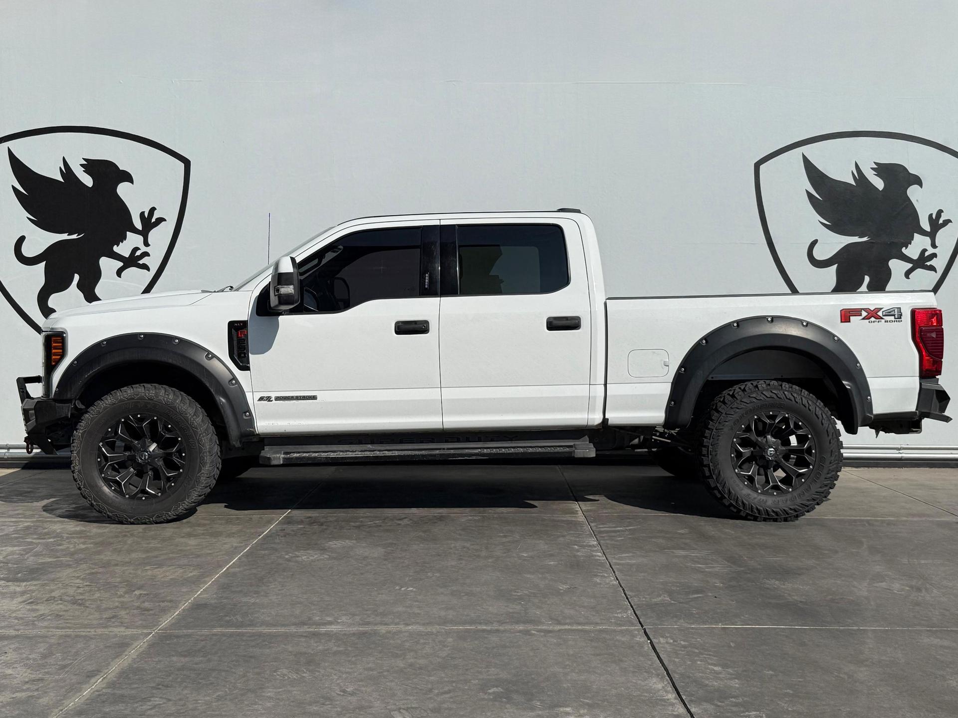 2022 FORD F-250 - SIDE_LEFT