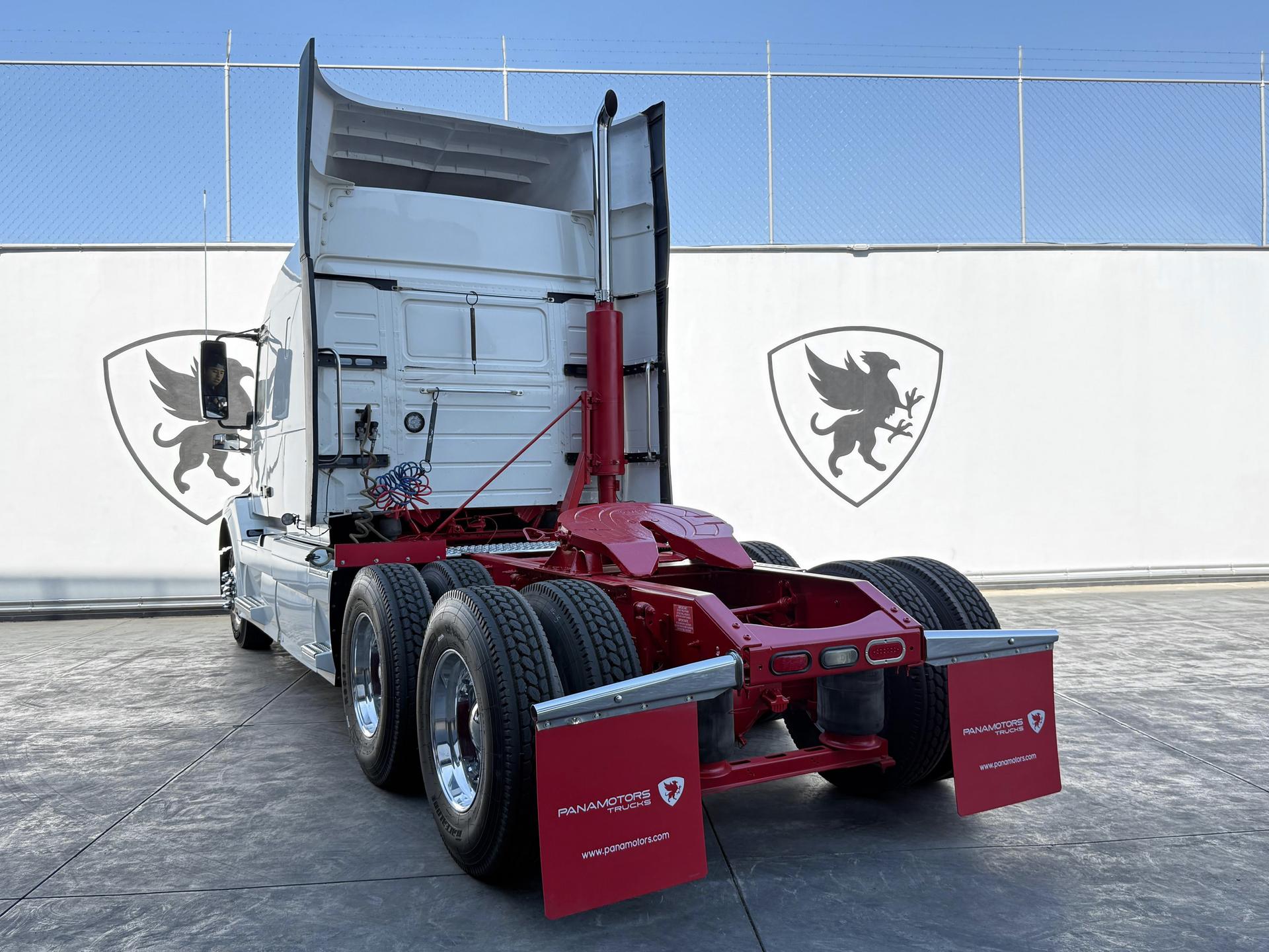 2016 VOLVO TRUCKS VNL 64T 630 - TRUNK