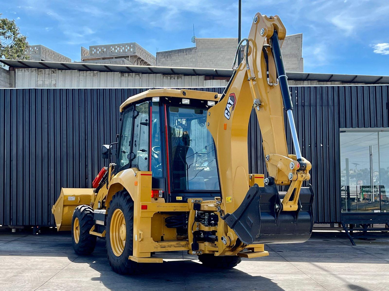 2025 CATERPILLAR 424 - REAR_DRIVER_SIDE