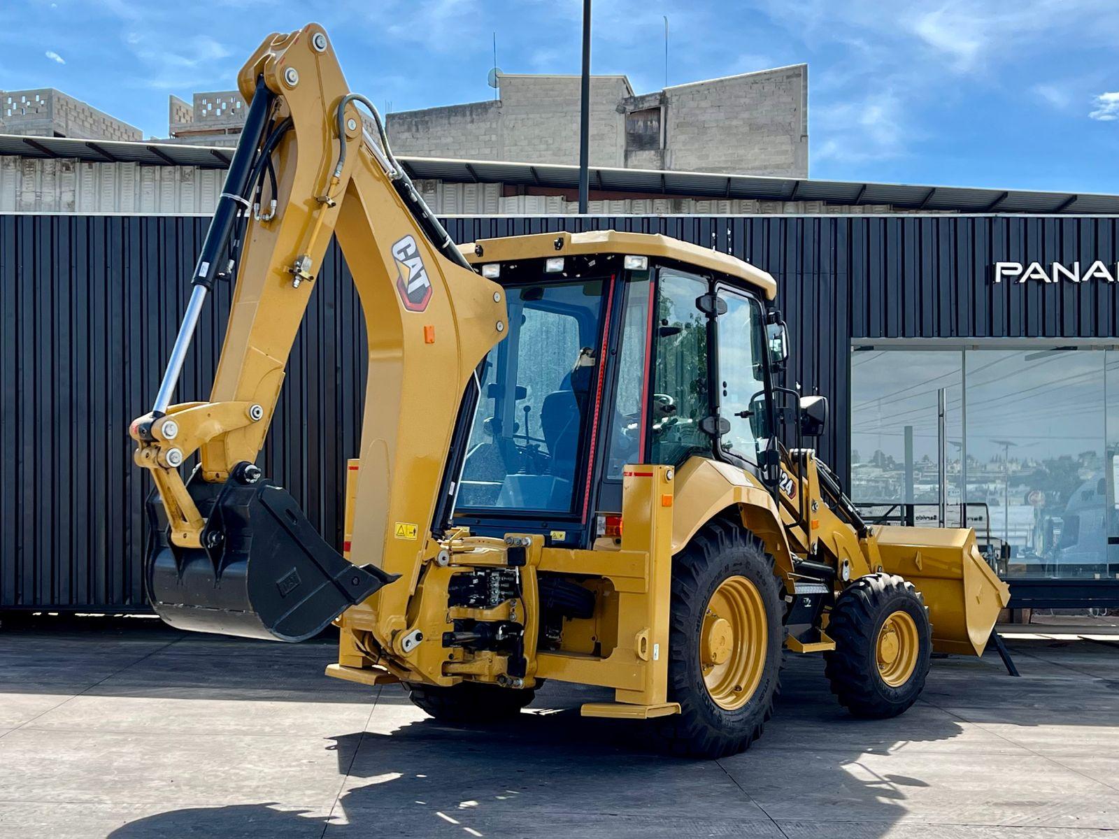 2025 CATERPILLAR 424 - REAR_PASSENGER_SIDE