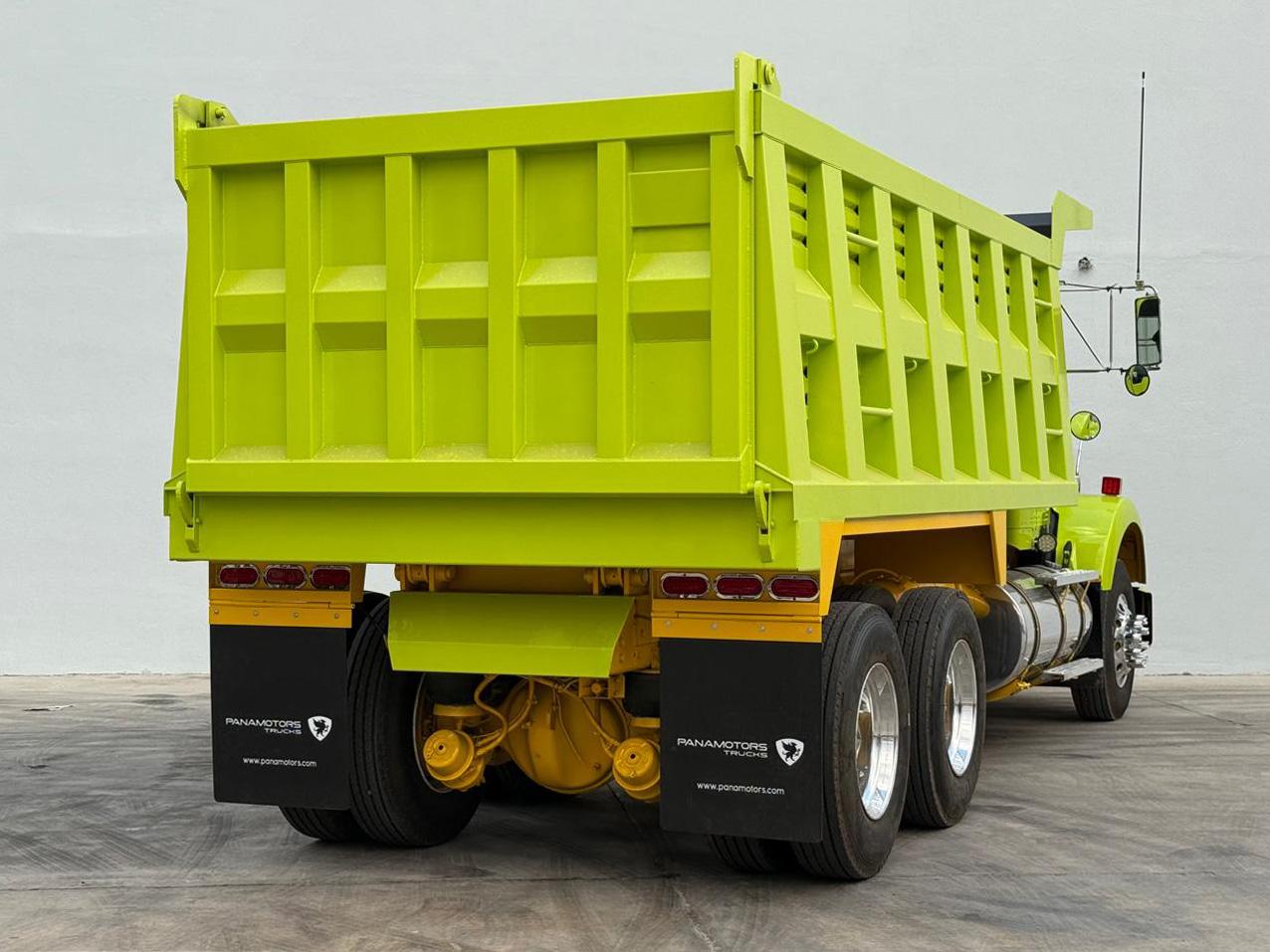 2016 KENWORTH T800 - REAR_PASSENGER_SIDE