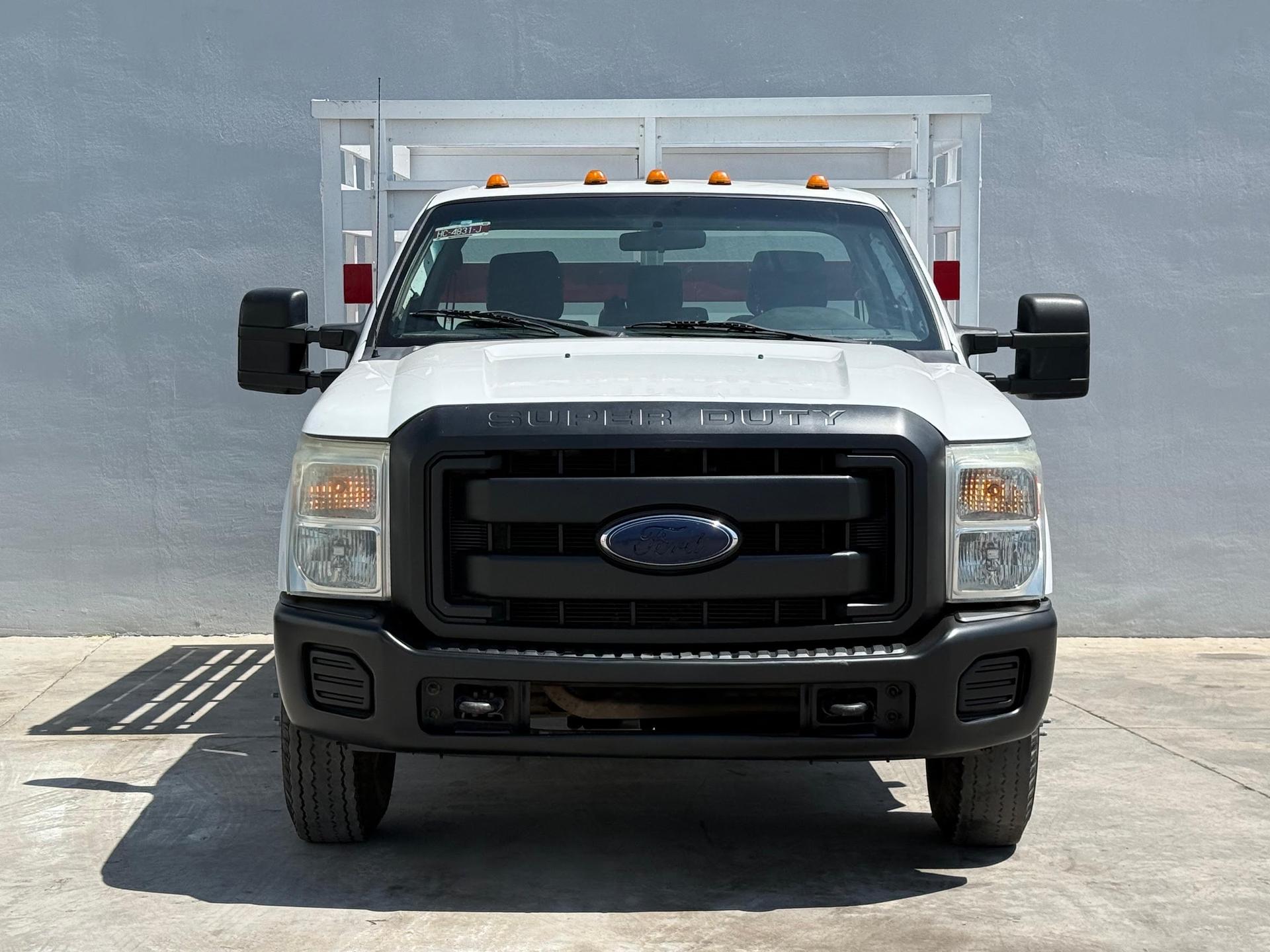 2013 FORD F-350 - FRONT