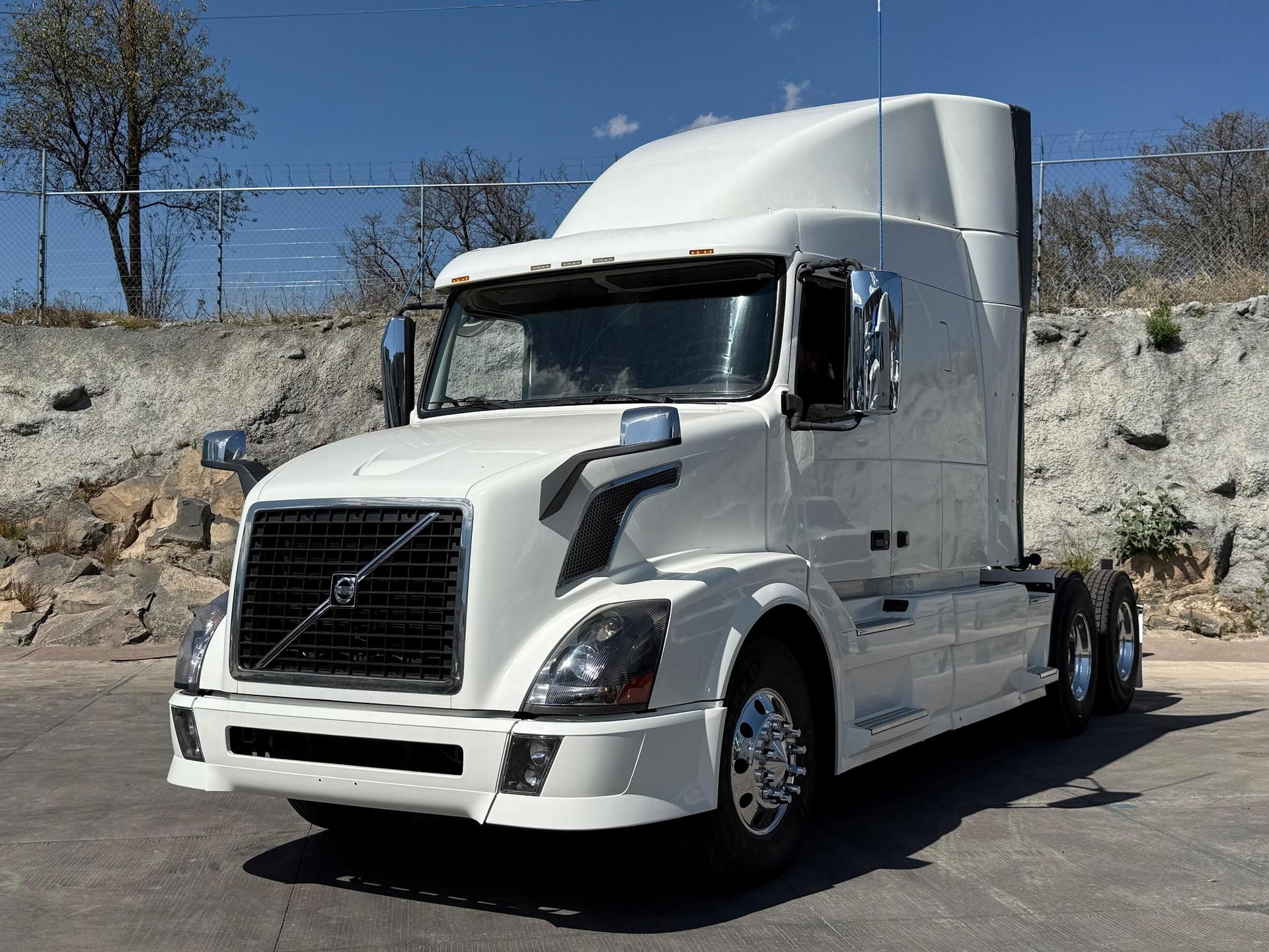VOLVO_CARS VNL