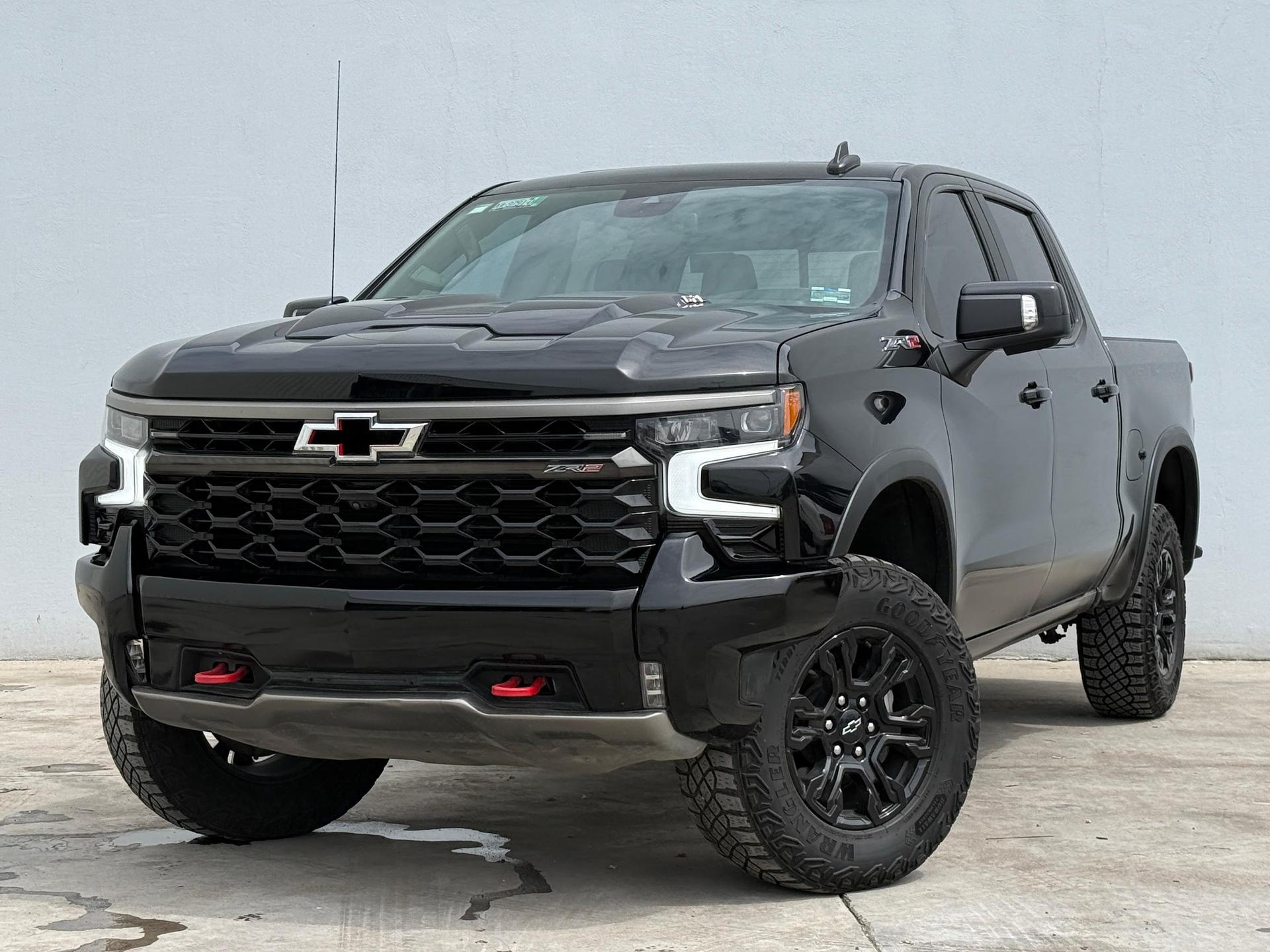 2023 CHEVROLET Cheyenne - FRONT_DRIVER_SIDE