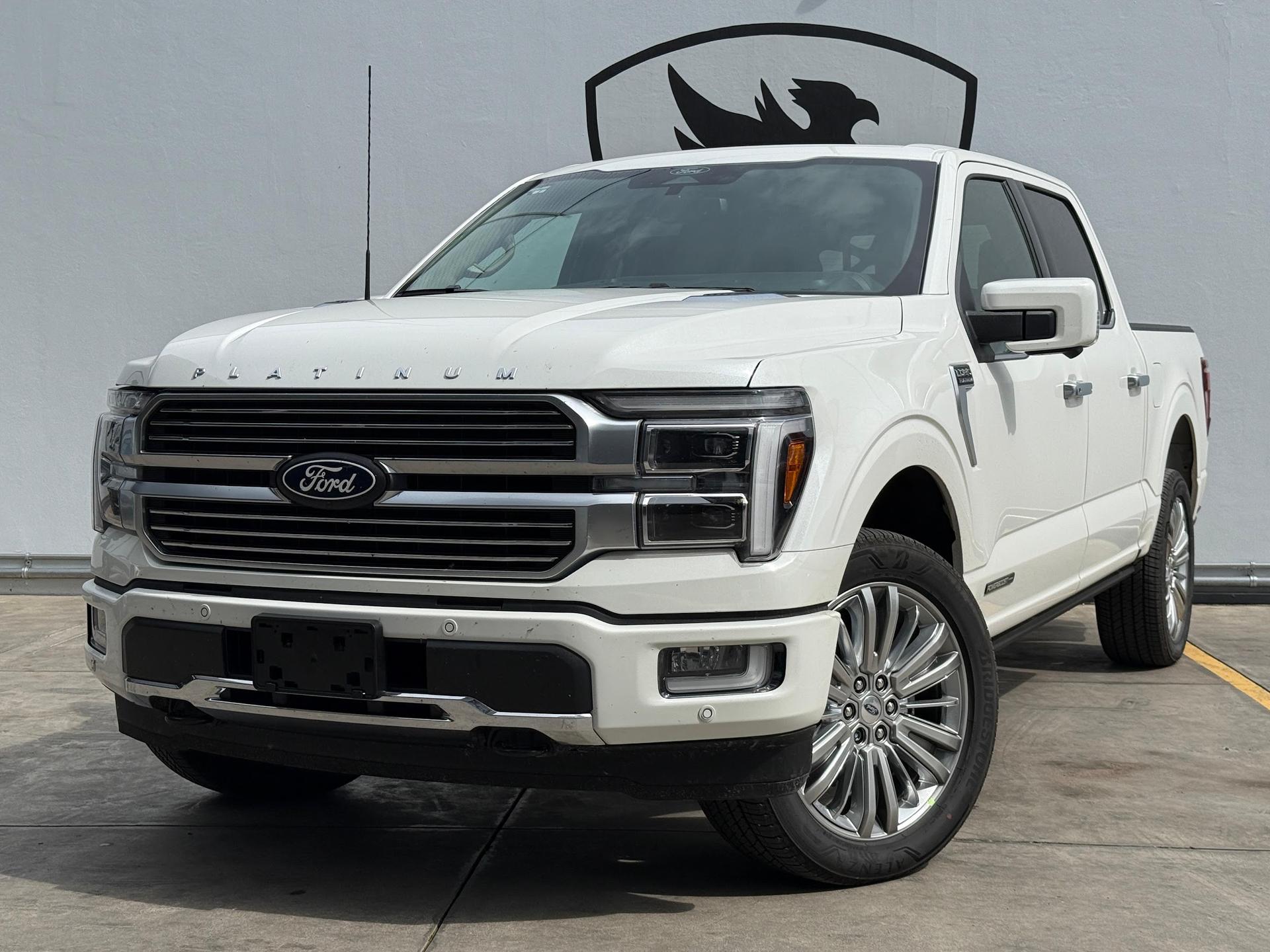 2026 FORD Lobo - FRONT_DRIVER_SIDE