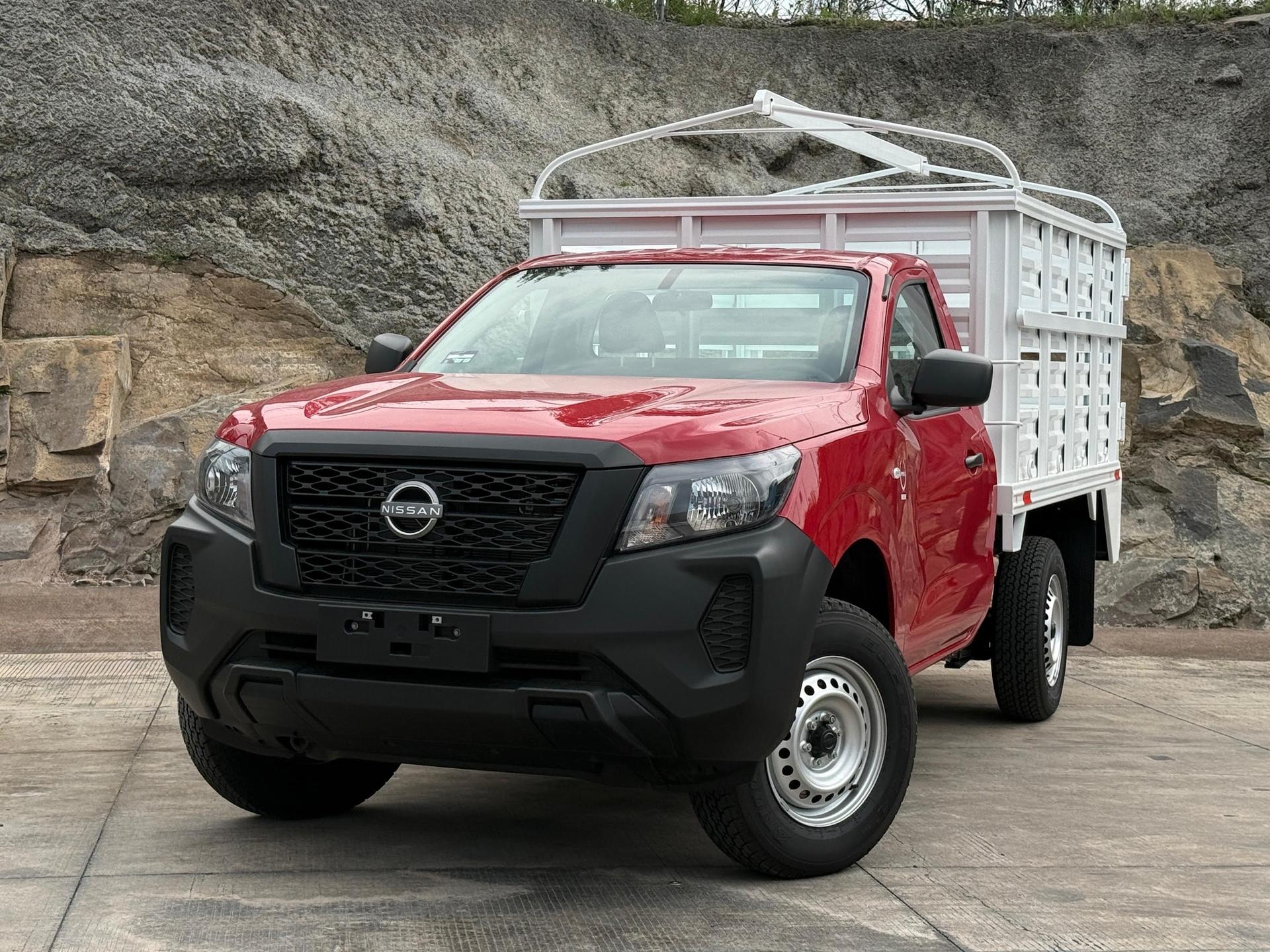2026 NISSAN NP300 - FRONT_DRIVER_SIDE