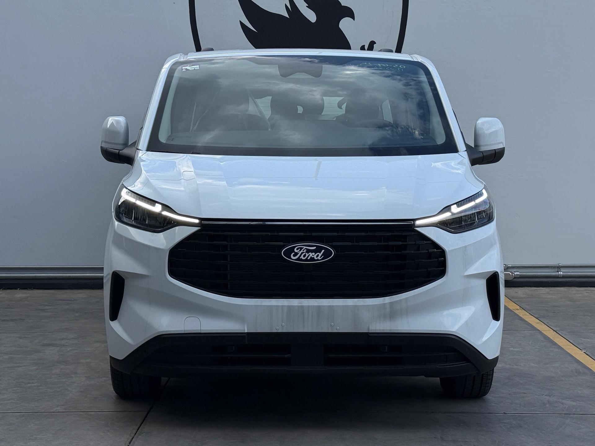 2026 FORD Transit - FRONT