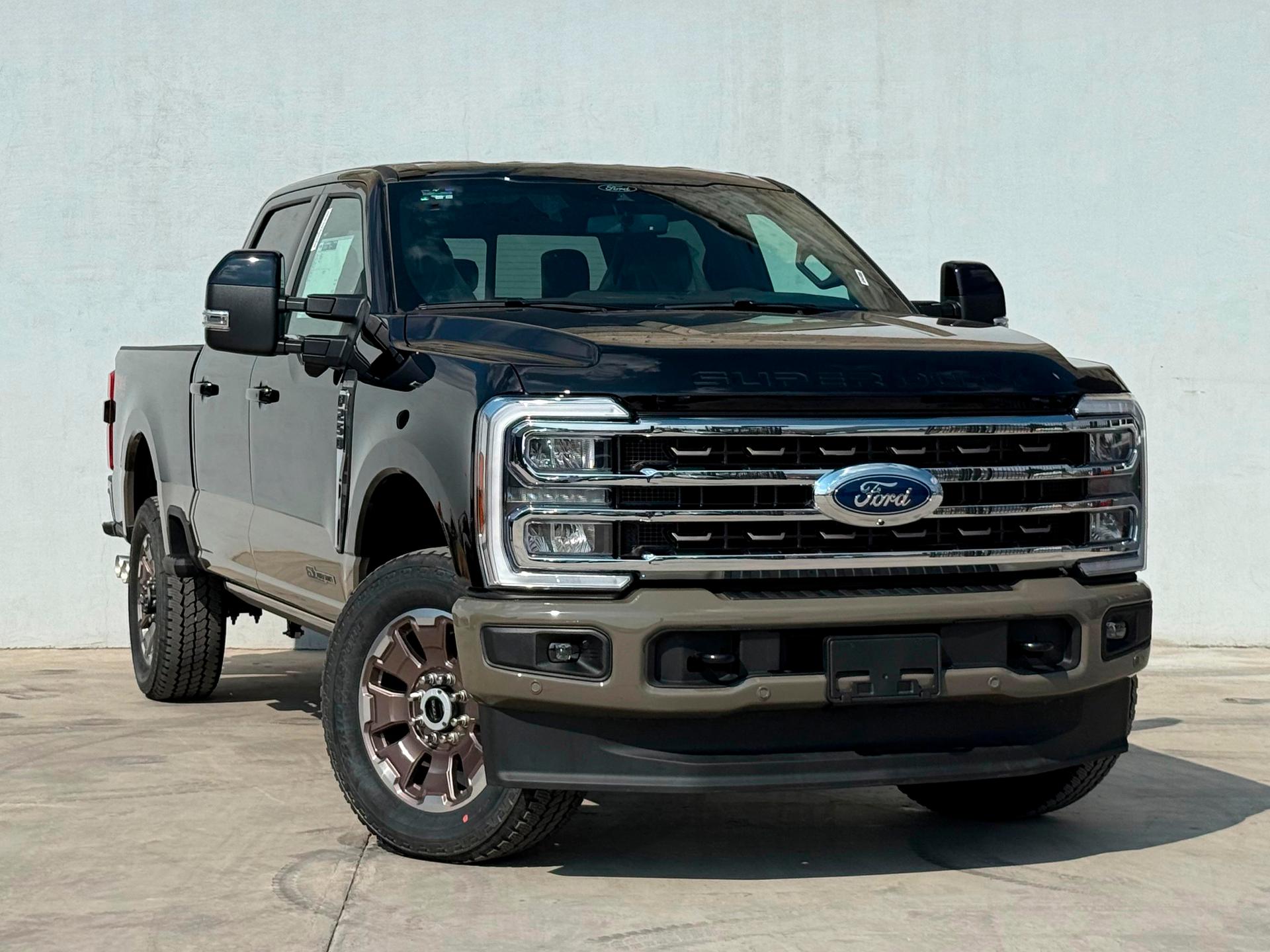 2026 FORD F-250 - FRONT_PASSENGER_SIDE