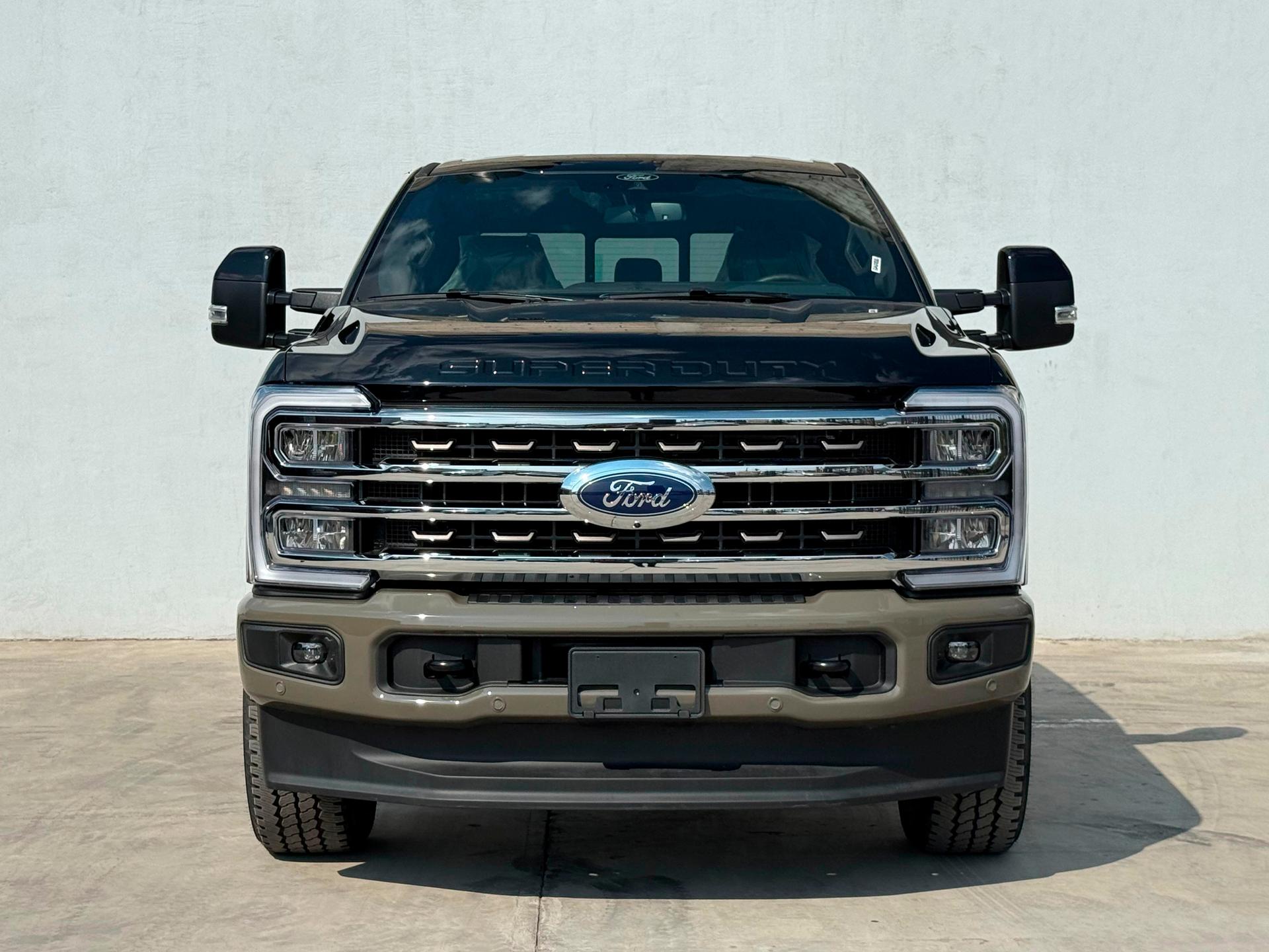 2026 FORD F-250 - FRONT