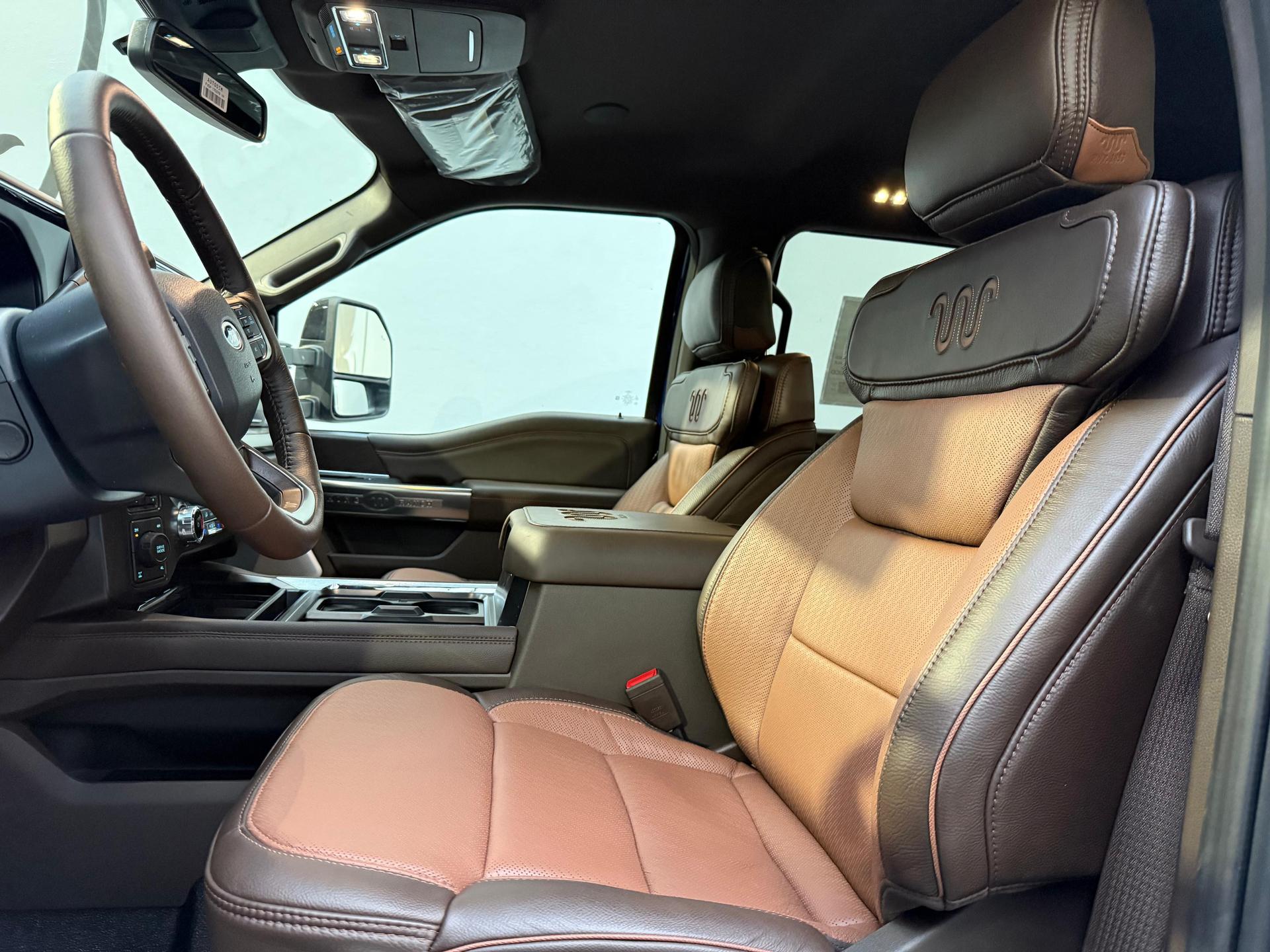 2026 FORD F-250 - SEATS_FRONT