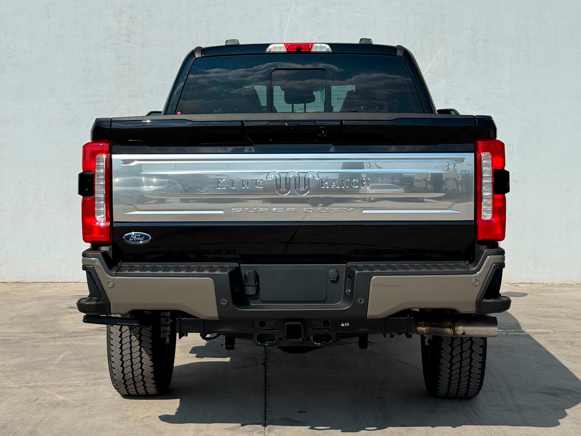 2026 FORD F-250 - BACK