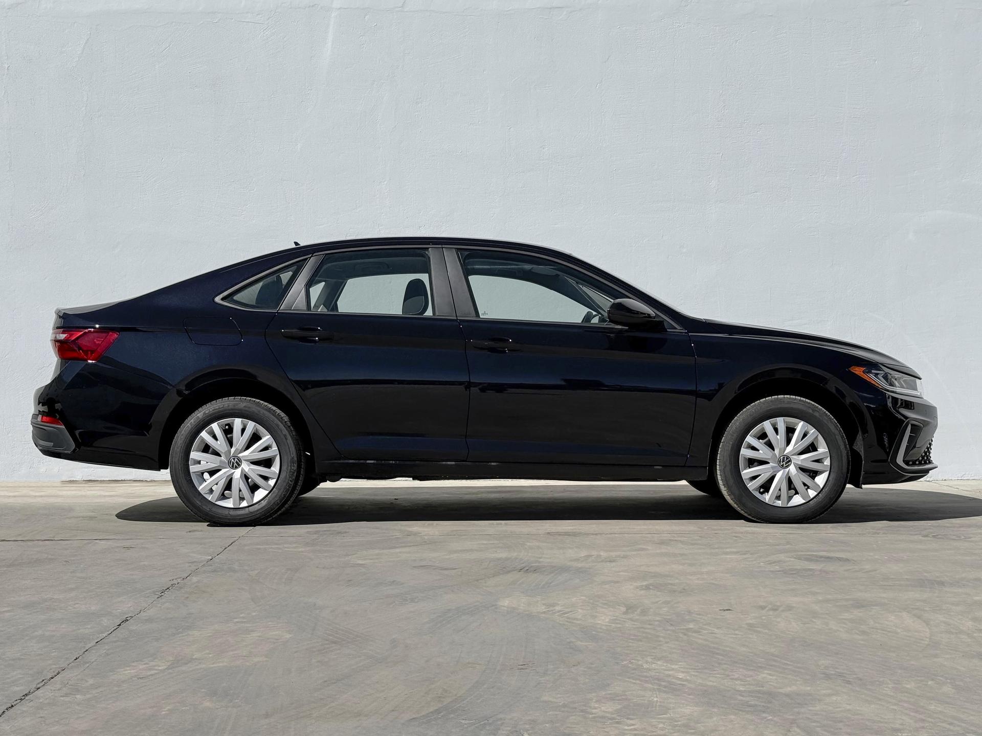 2026 VOLKSWAGEN Jetta - SIDE_RIGHT