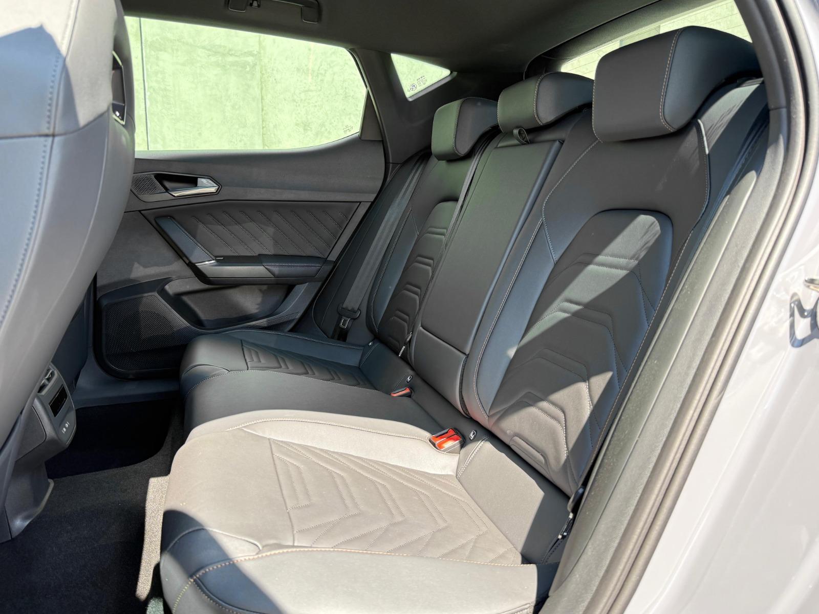 2026 CUPRA Leon - SEATS_REAR