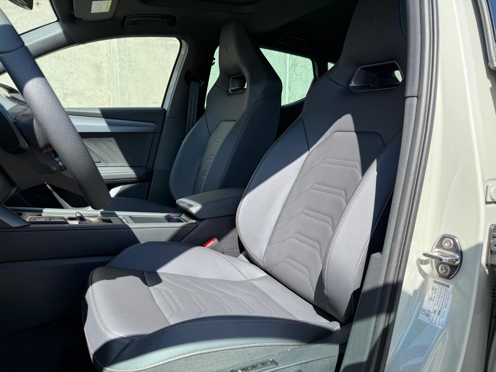 2026 CUPRA Leon - SEATS_FRONT