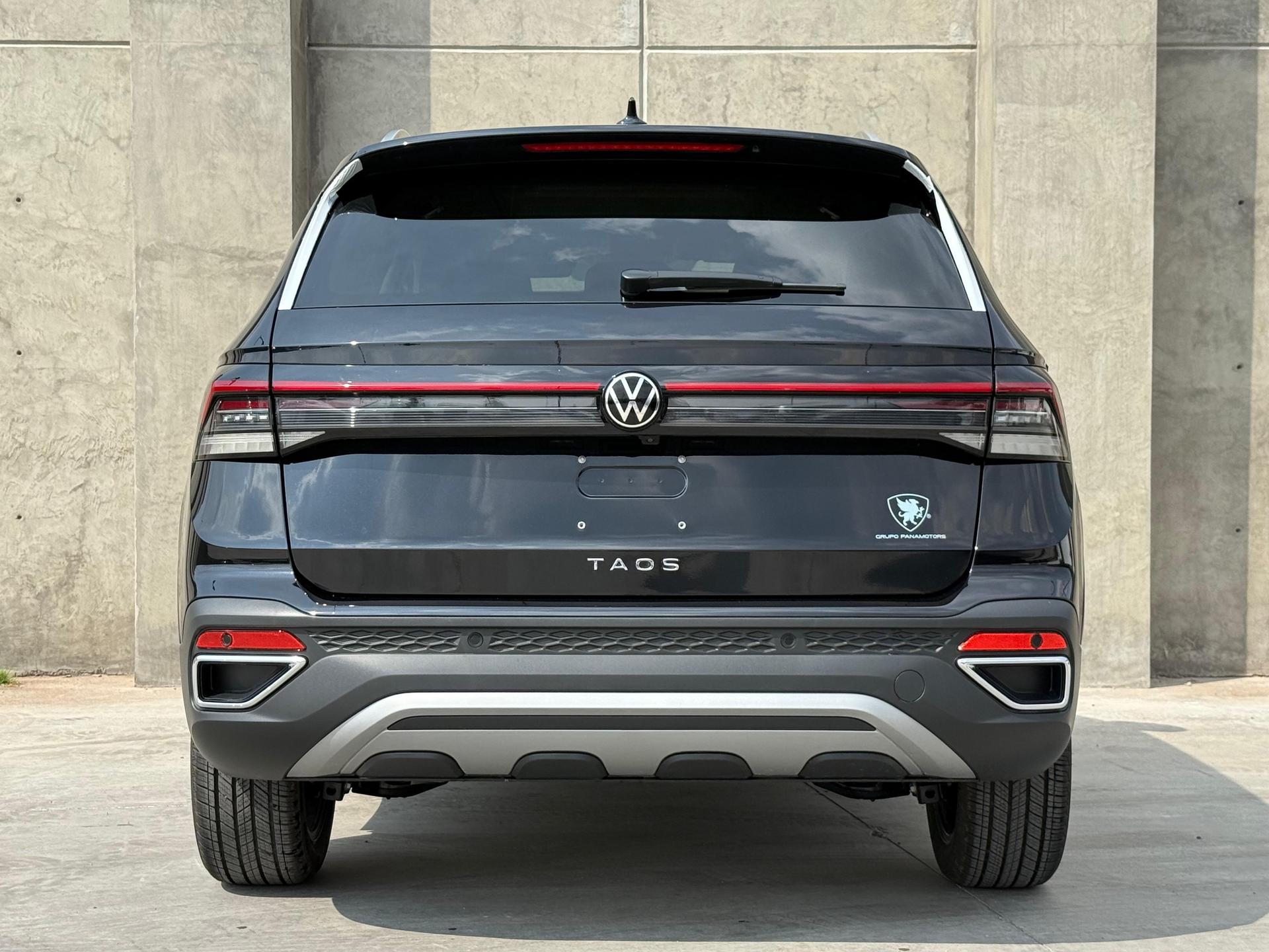 2026 VOLKSWAGEN Taos - BACK