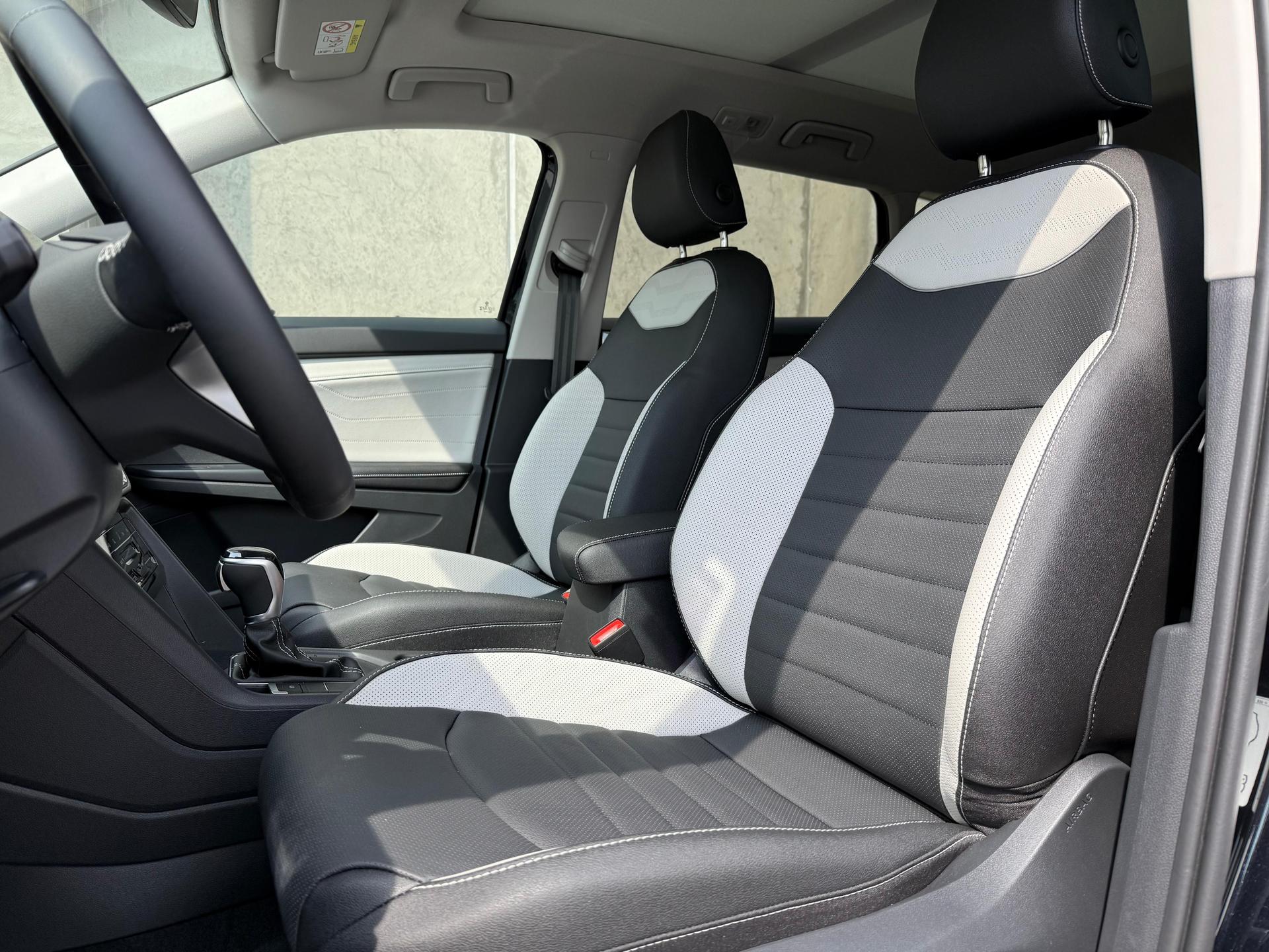 2026 VOLKSWAGEN Taos - SEATS_FRONT