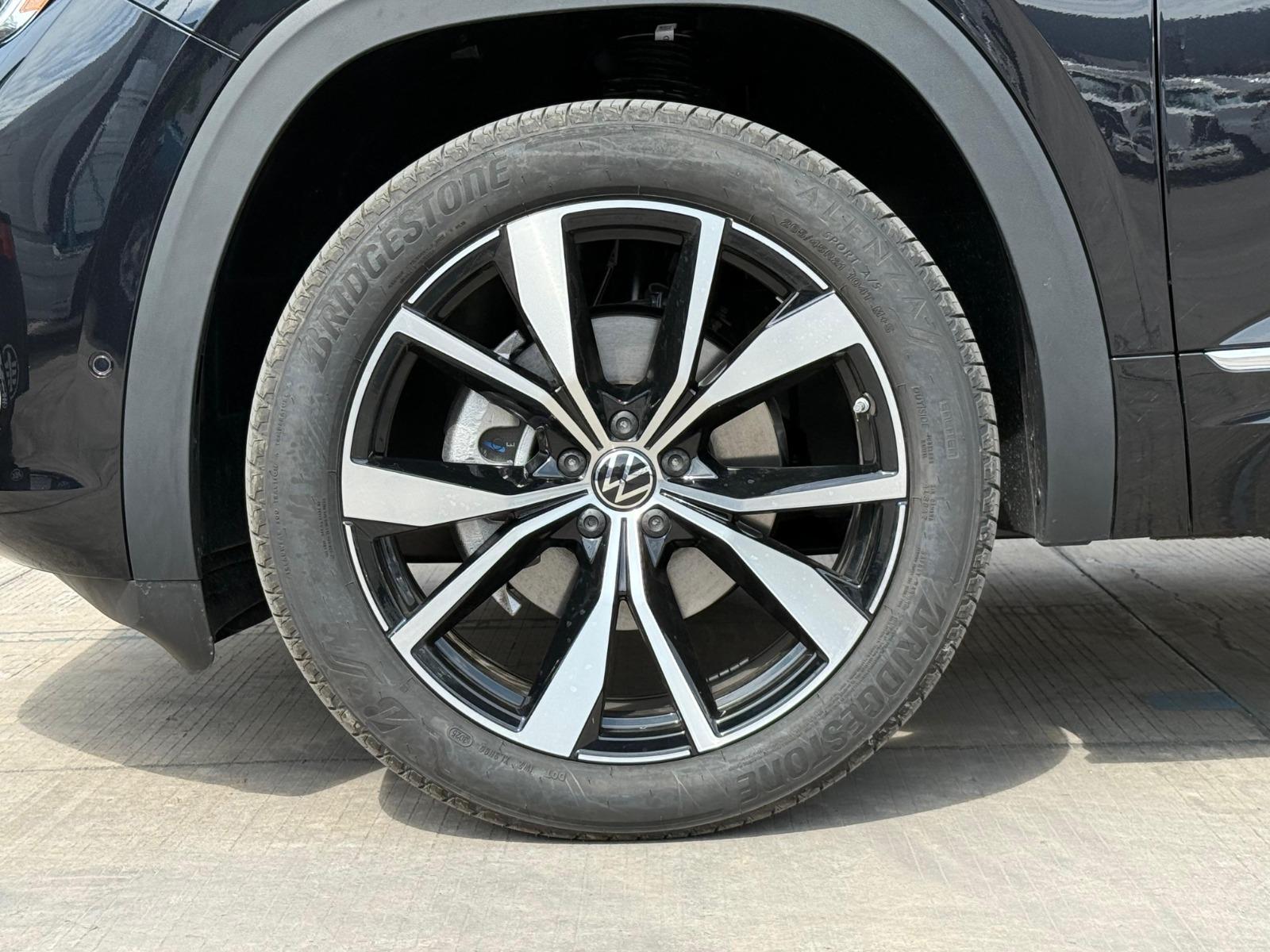 2026 VOLKSWAGEN Cross Sport - TIRES