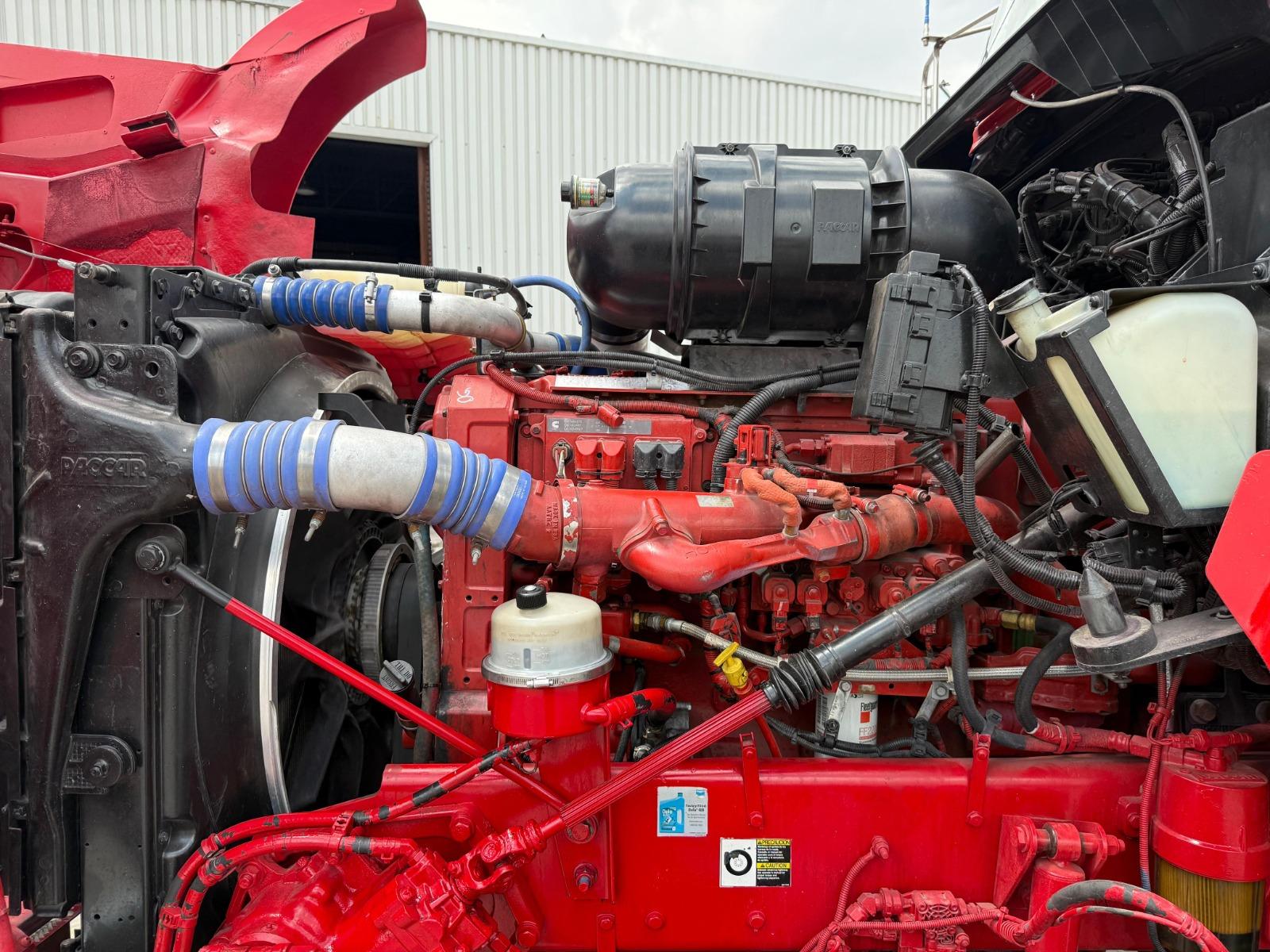 2018 KENWORTH T800 - ENGINE