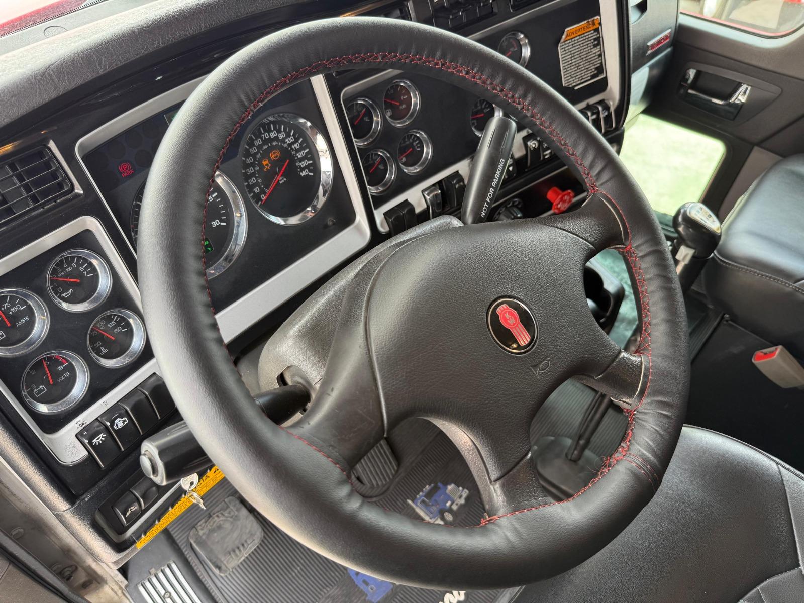 2018 KENWORTH T800 - DASHBOARD