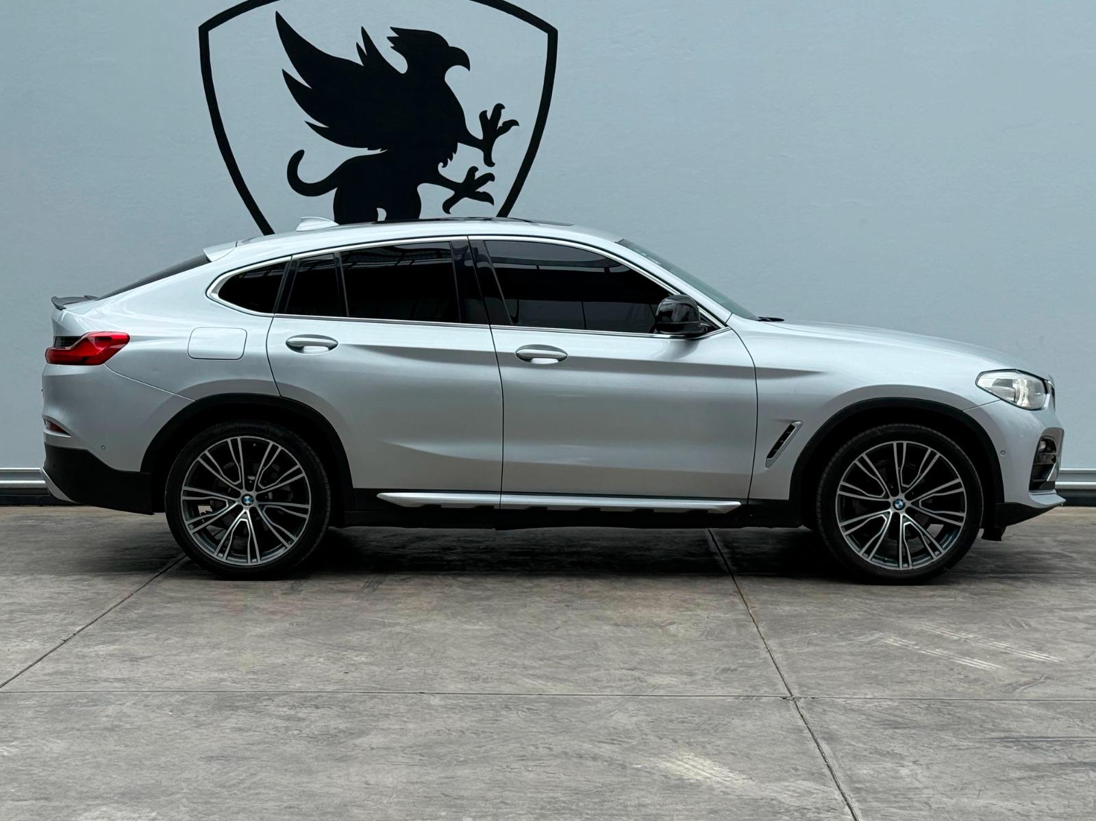 2019 BMW X4 - SIDE_RIGHT
