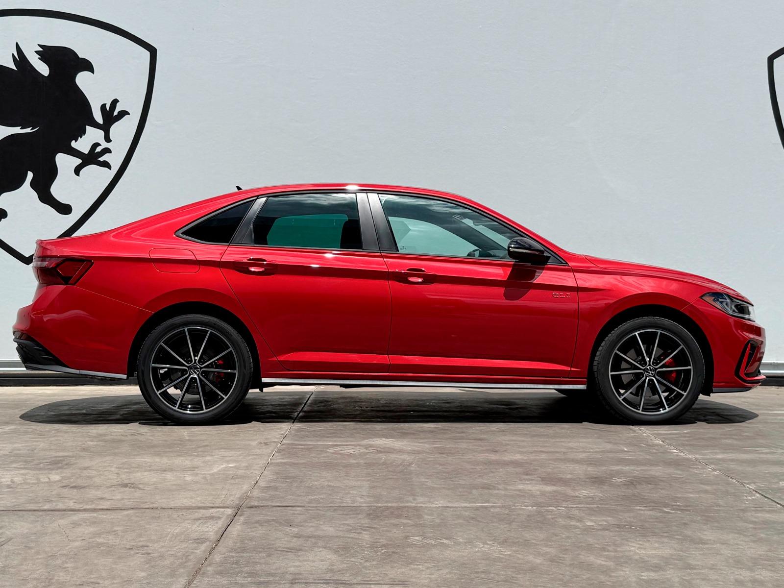 2026 VOLKSWAGEN Jetta - SIDE_RIGHT