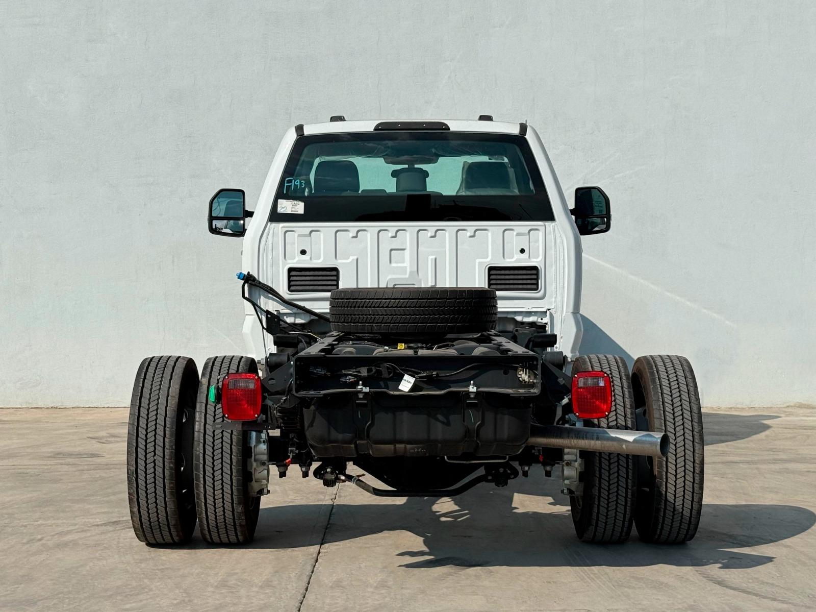 2026 FORD F-450 - BACK