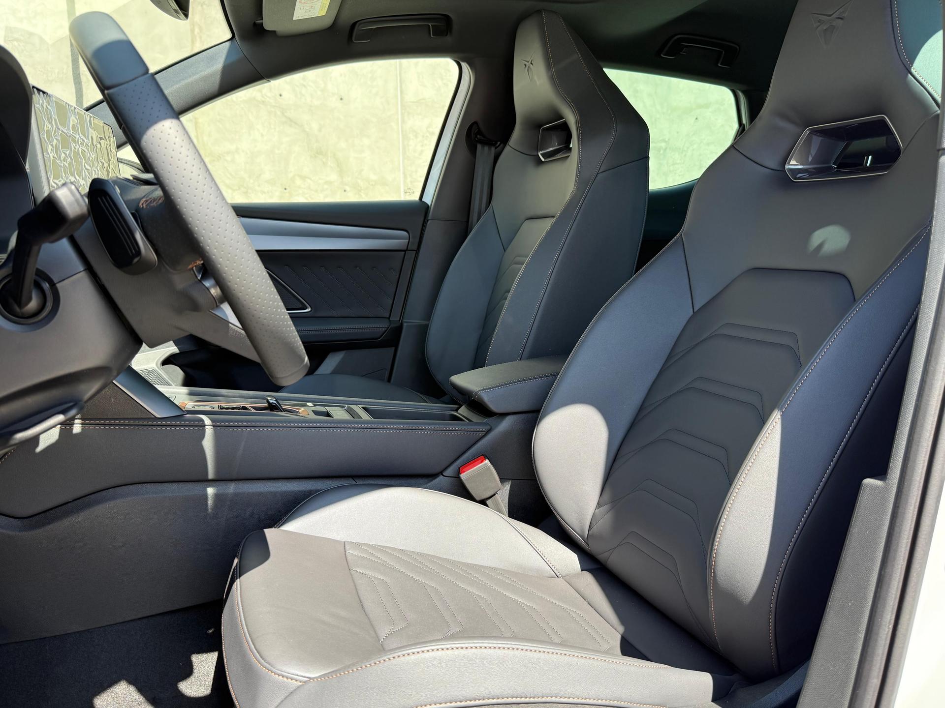 2026 CUPRA Leon - SEATS_FRONT