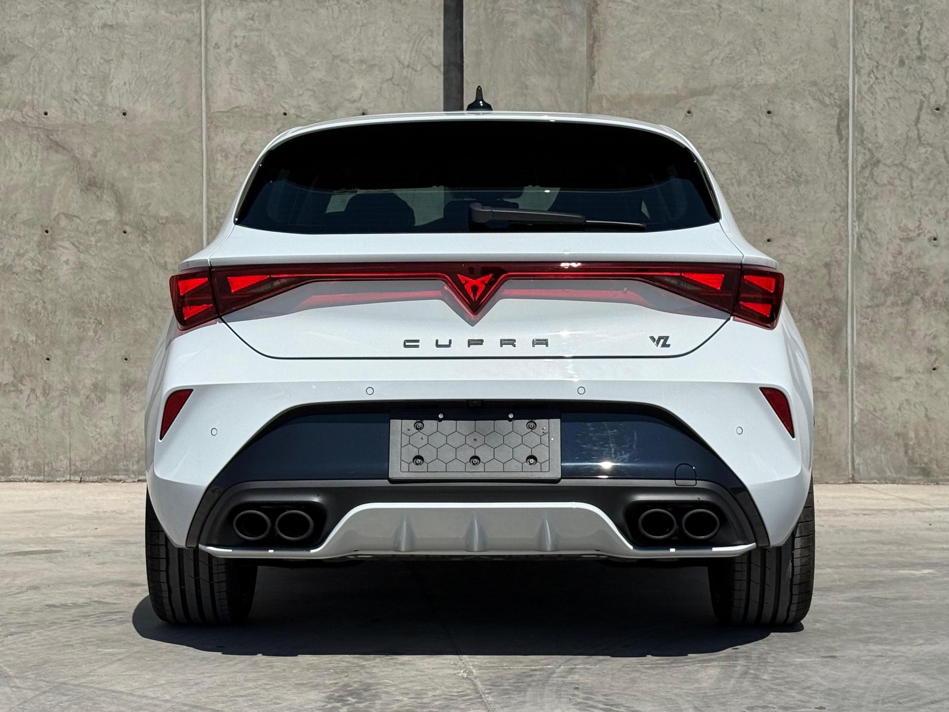 2026 CUPRA Leon - BACK