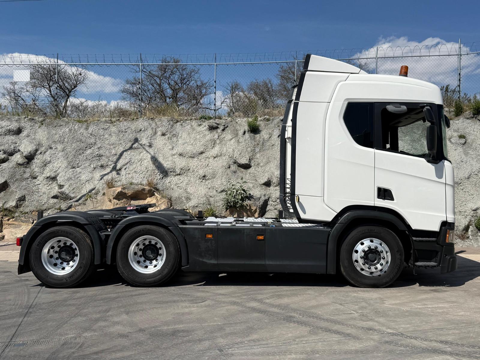 2022 SCANIA - SIDE_RIGHT