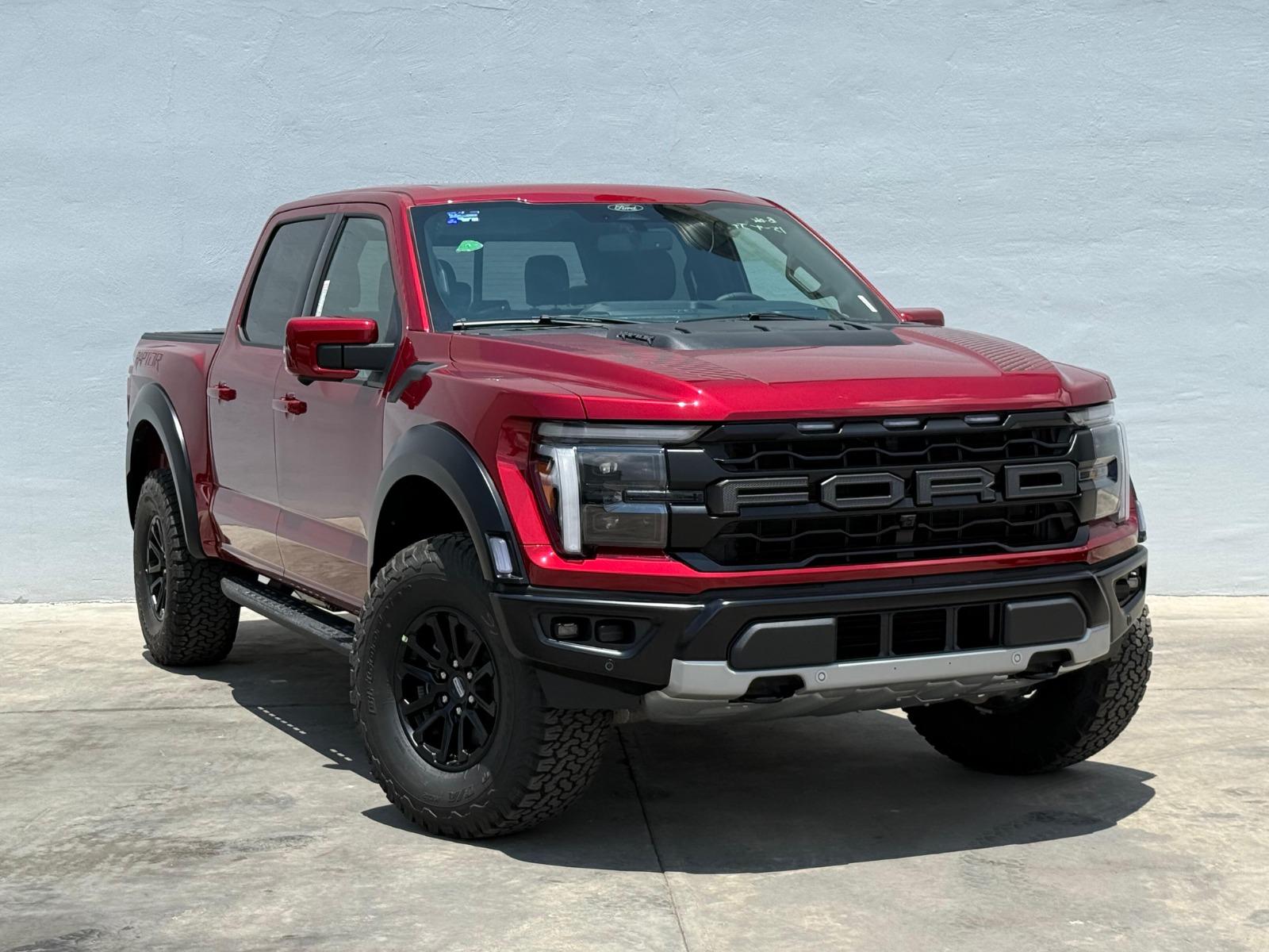 2026 FORD Lobo - FRONT_PASSENGER_SIDE