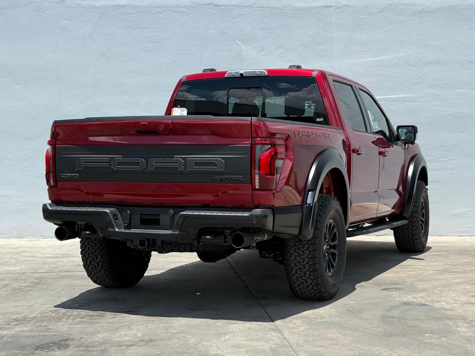 2026 FORD Lobo - REAR_PASSENGER_SIDE