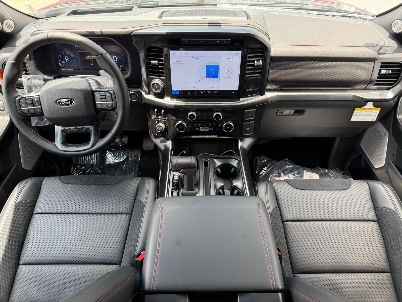 2026 FORD Lobo - DASHBOARD