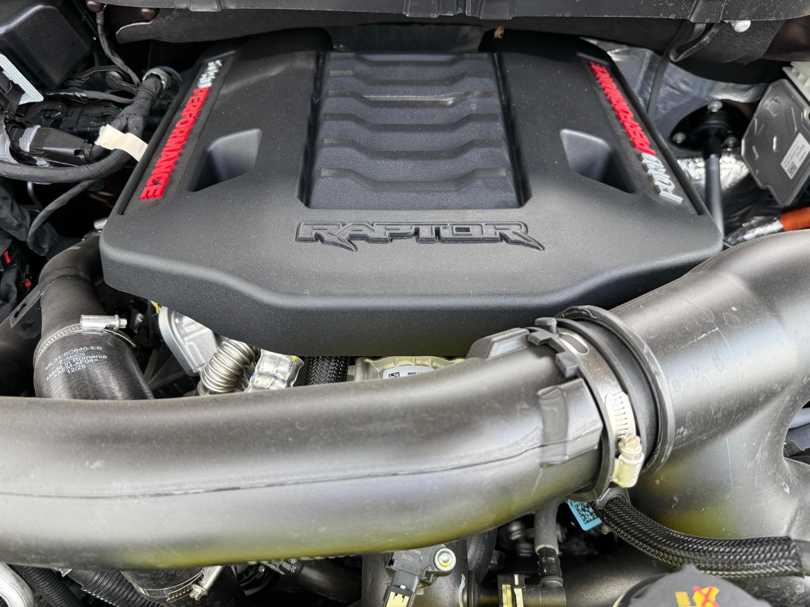 2026 FORD Lobo - ENGINE