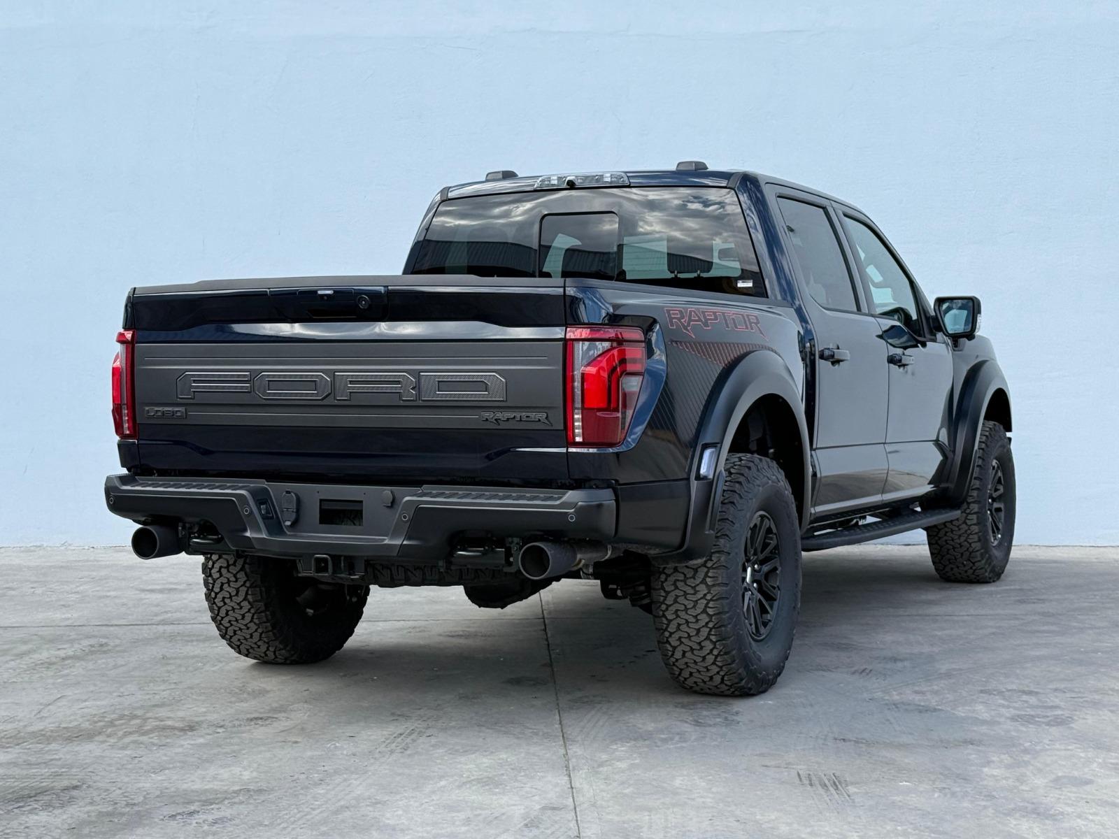 2026 FORD Lobo - REAR_PASSENGER_SIDE