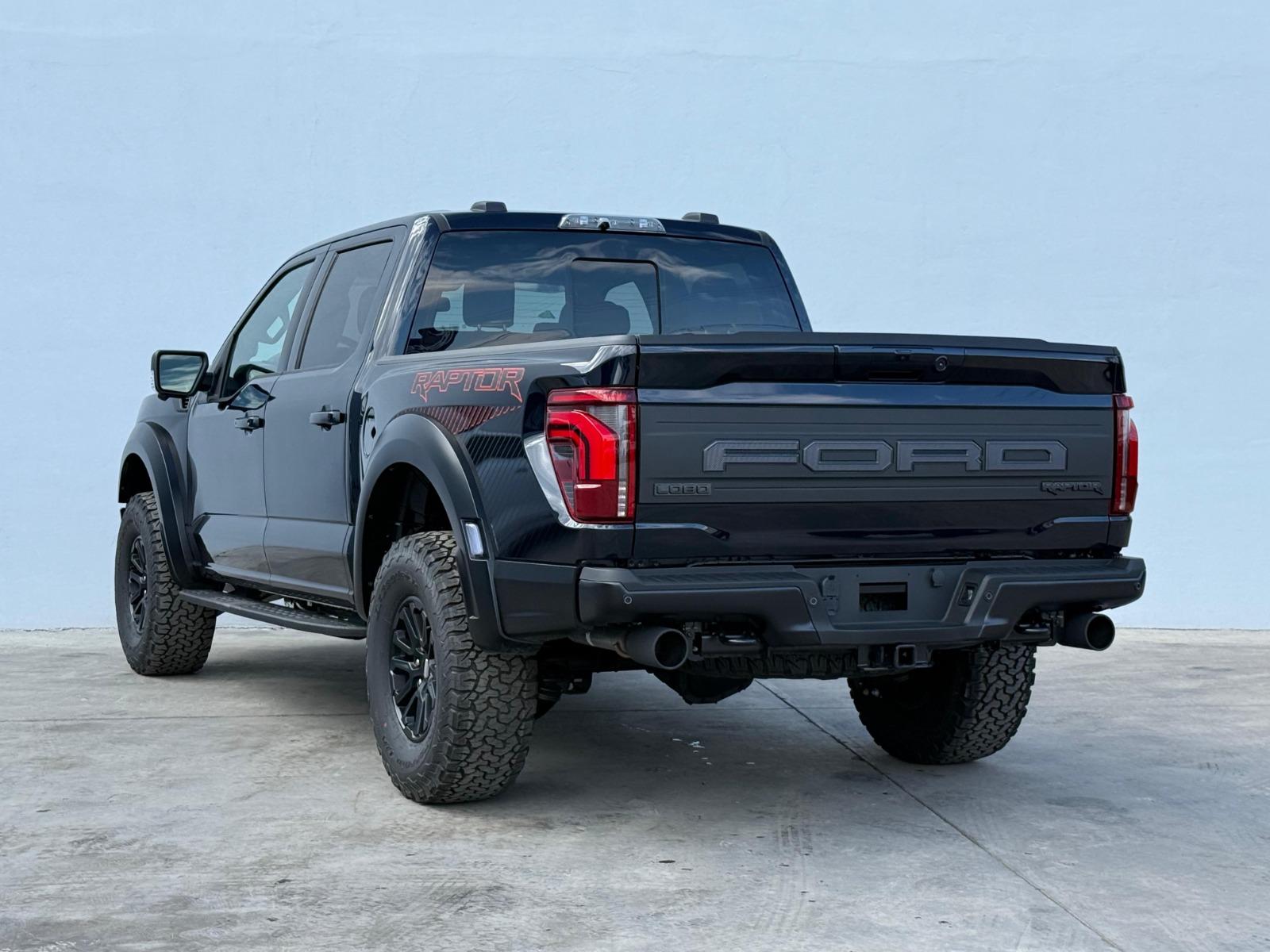 2026 FORD Lobo - REAR_DRIVER_SIDE