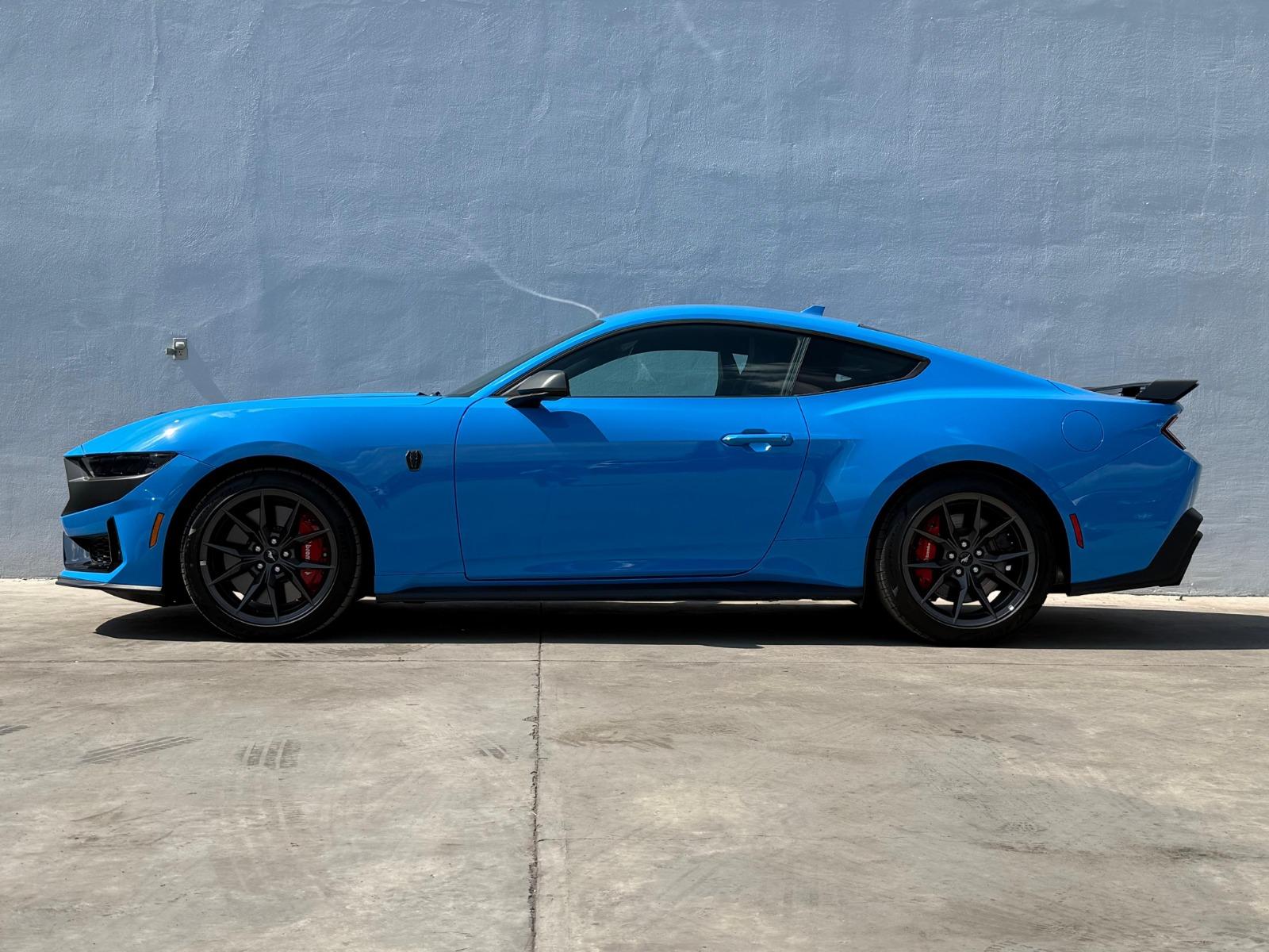 2026 FORD Mustang - SIDE_LEFT