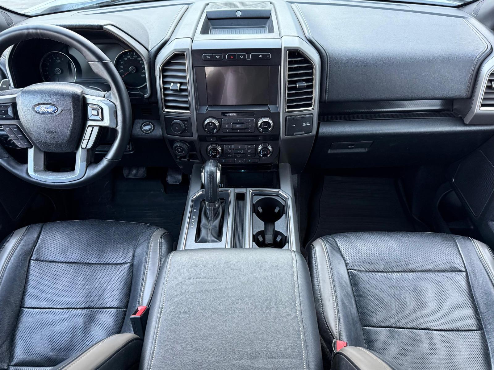 2018 FORD Lobo - DASHBOARD