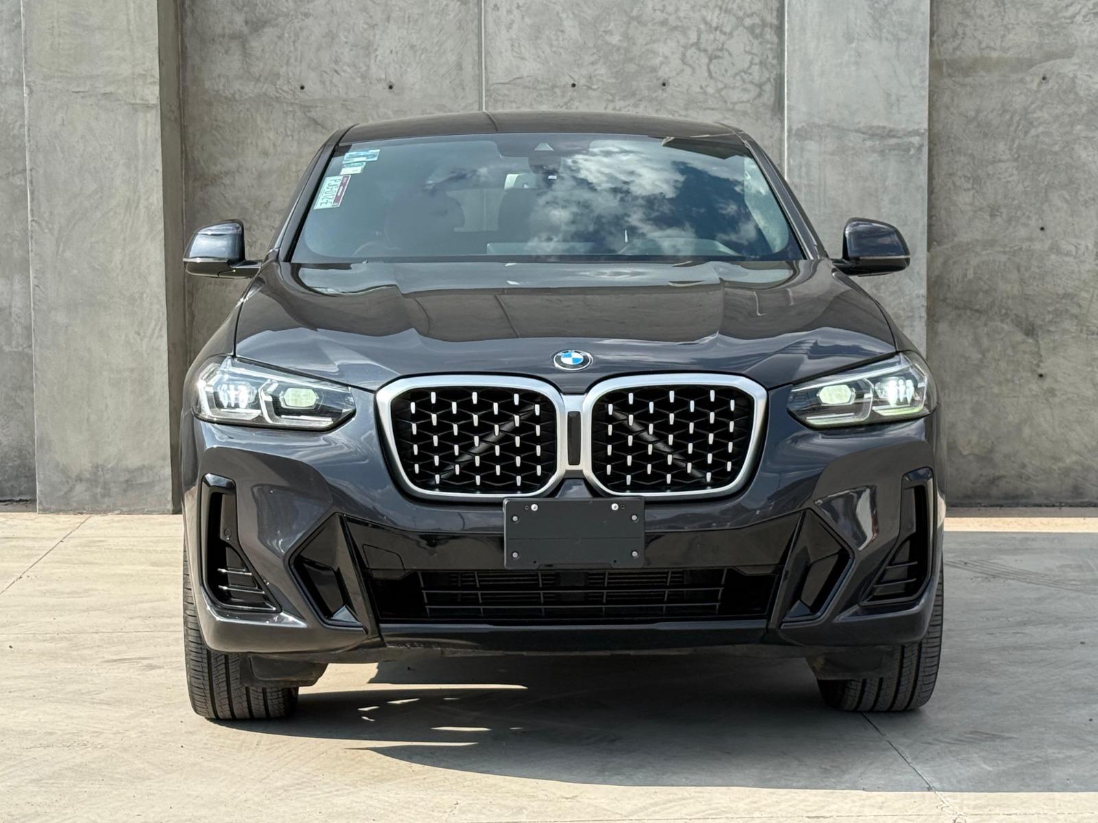 2023 BMW X4 - FRONT
