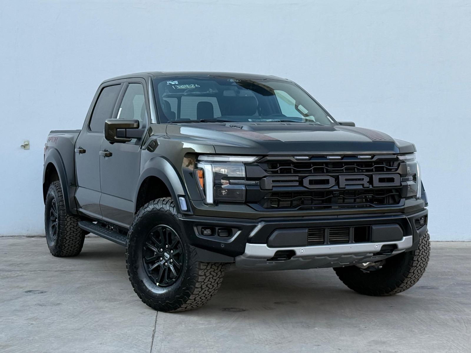 2026 FORD Lobo - FRONT_PASSENGER_SIDE