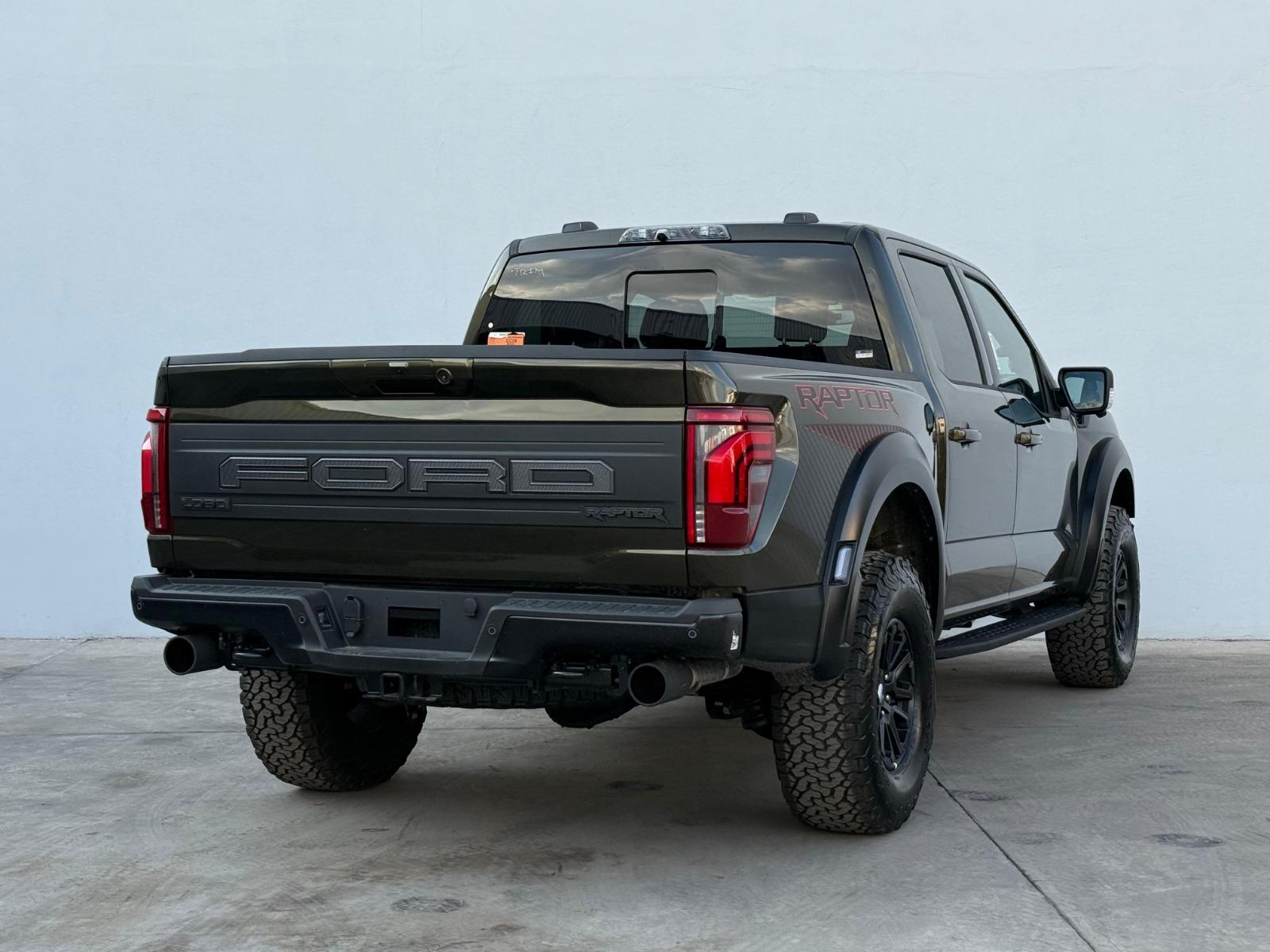 2026 FORD Lobo - REAR_PASSENGER_SIDE
