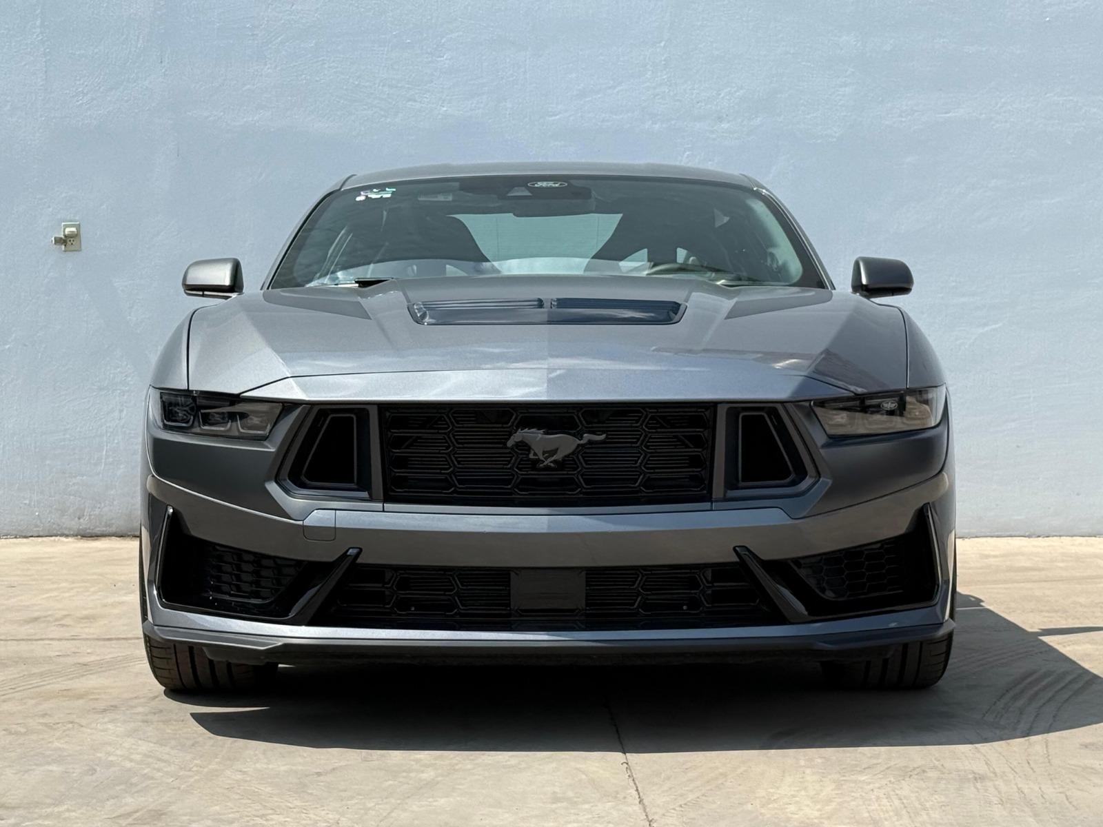 2027 FORD Mustang - FRONT