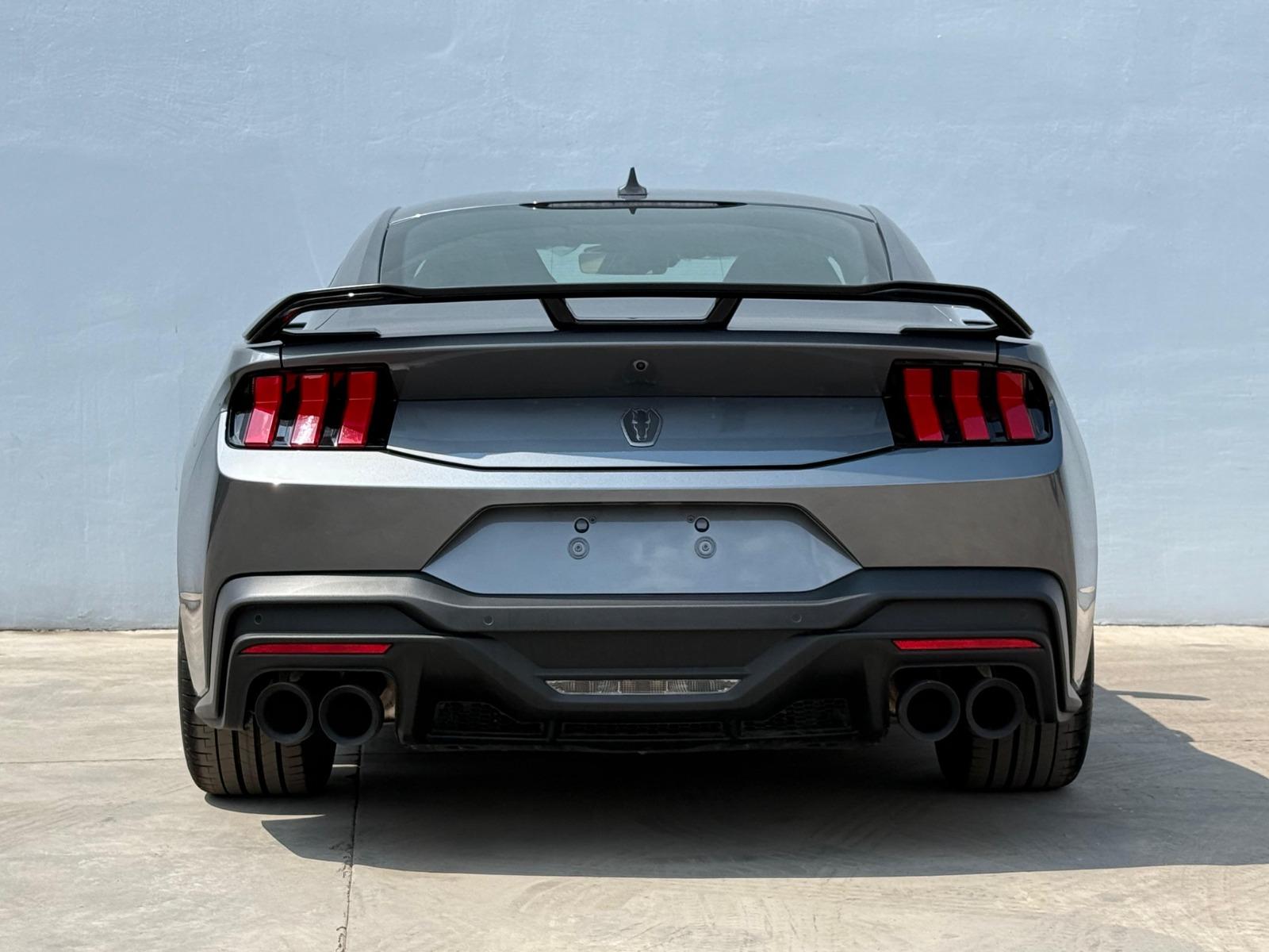 2027 FORD Mustang - BACK