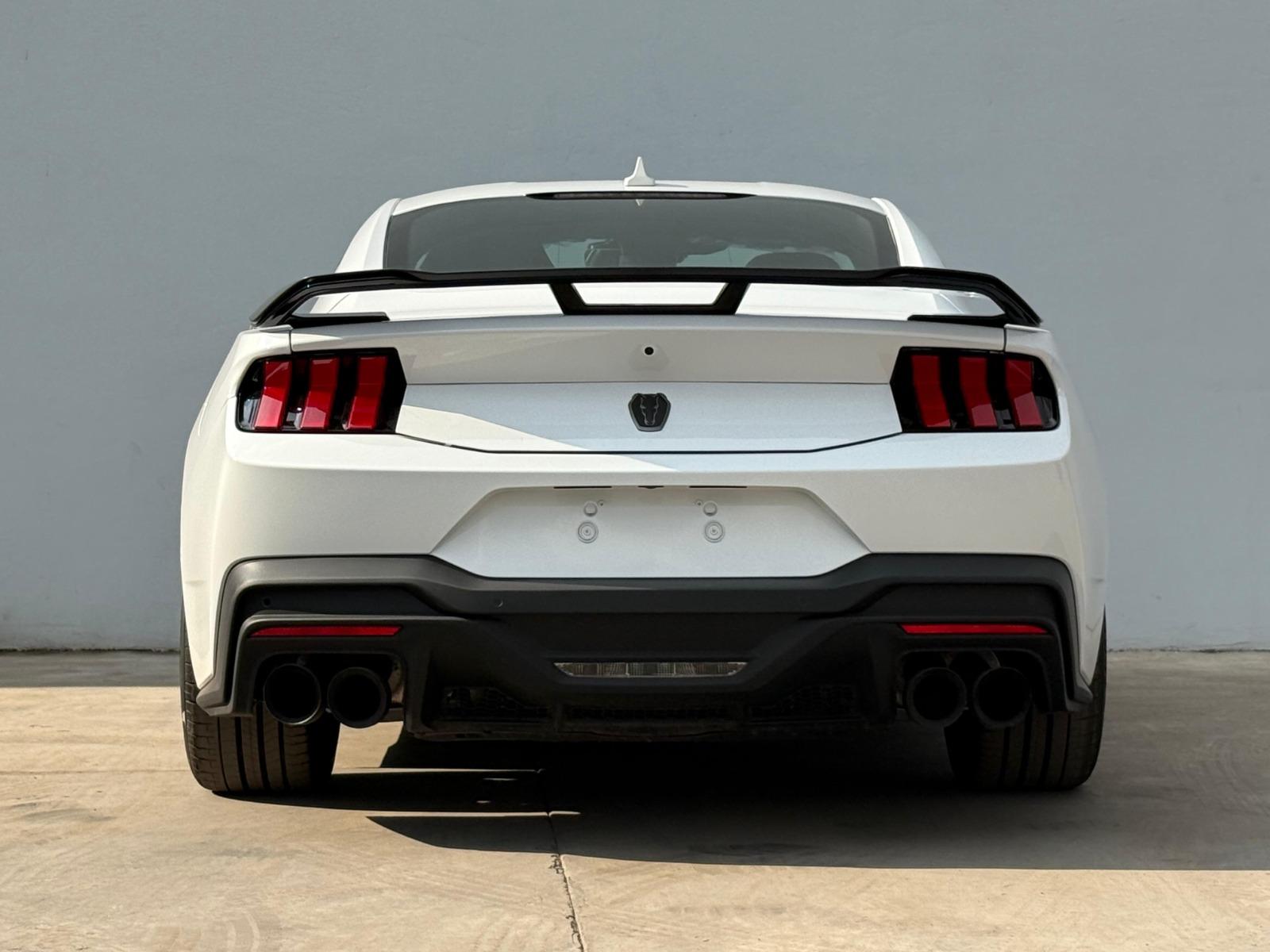 2026 FORD Mustang - BACK