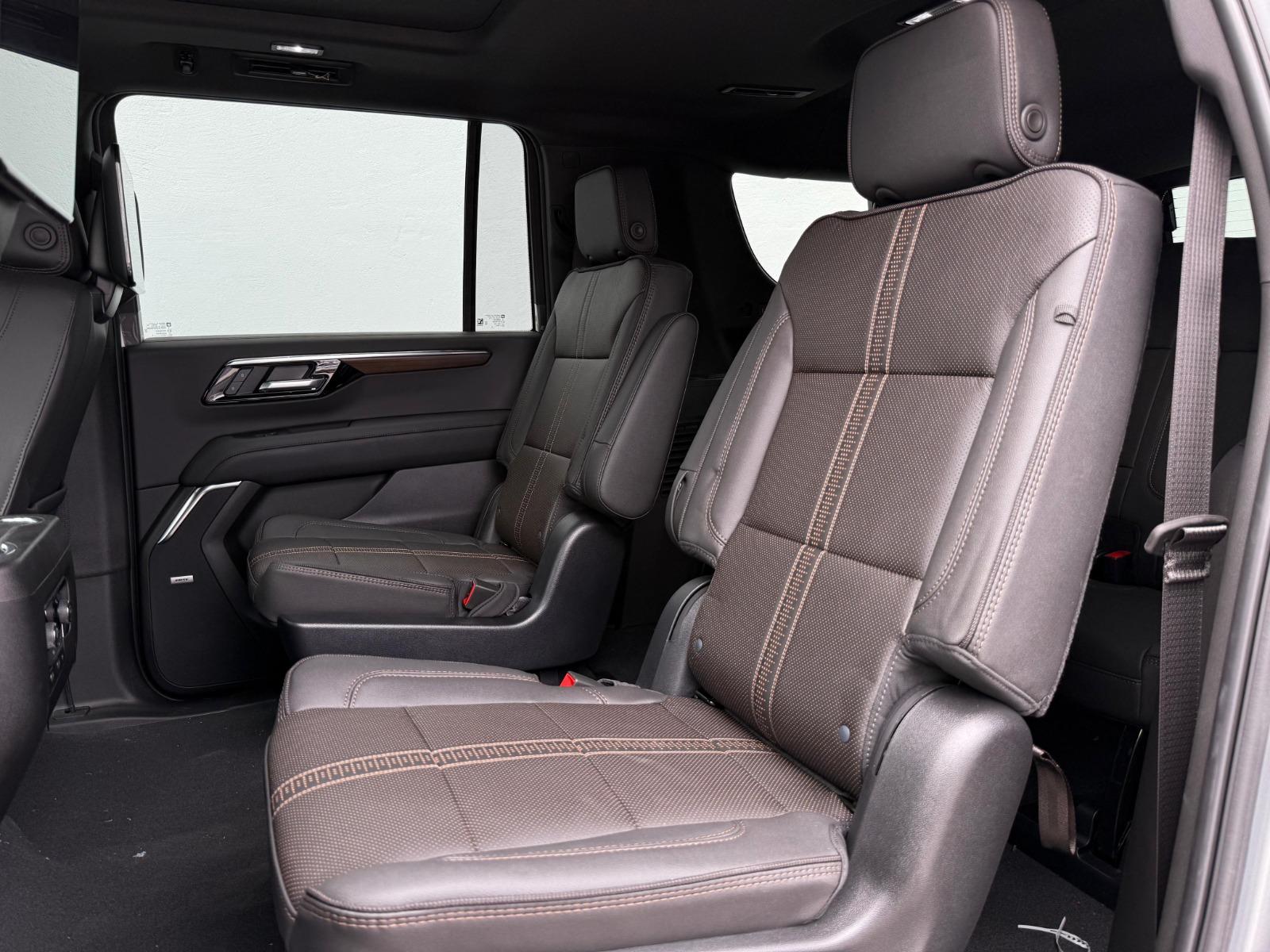 2026 CHEVROLET Suburban - SEATS_REAR