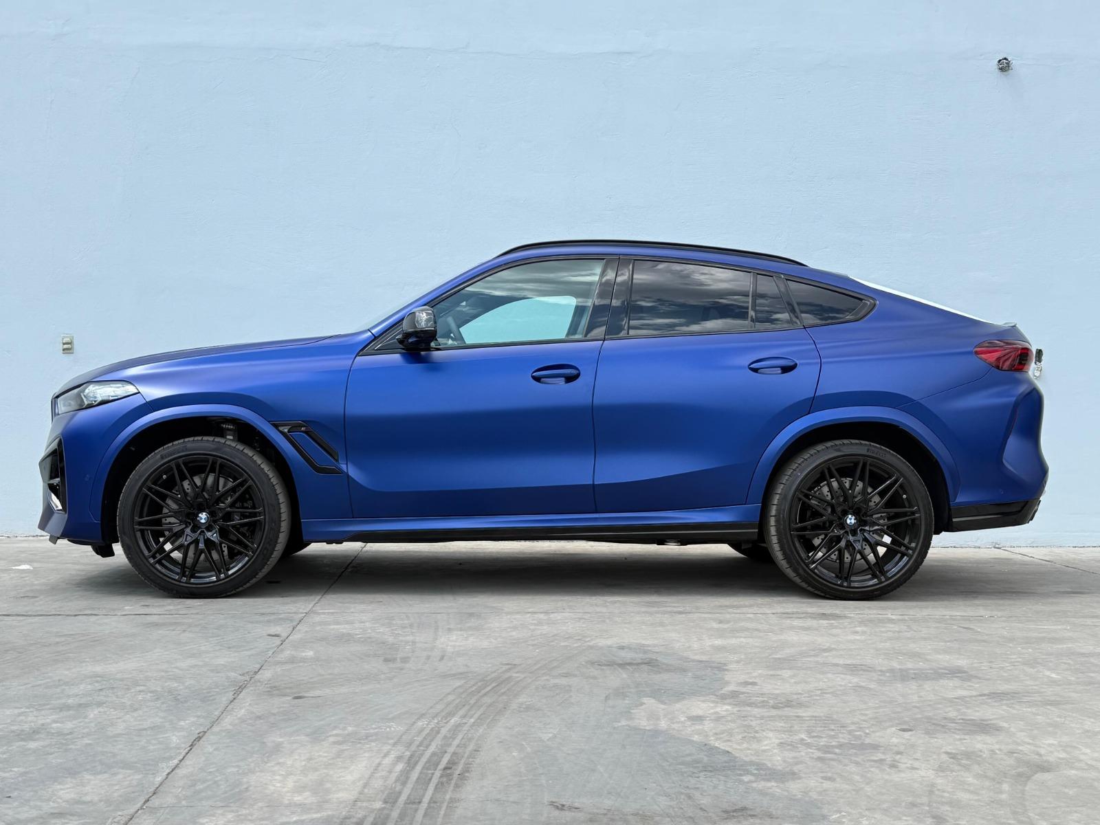 2026 BMW X6 - SIDE_LEFT