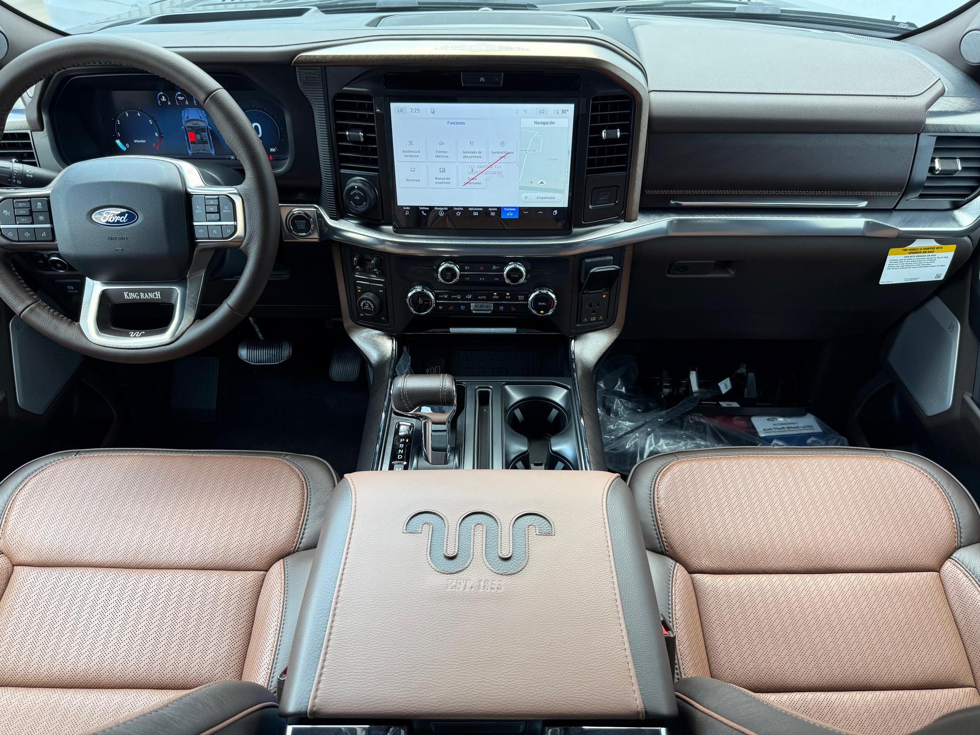 2026 FORD Lobo - DASHBOARD