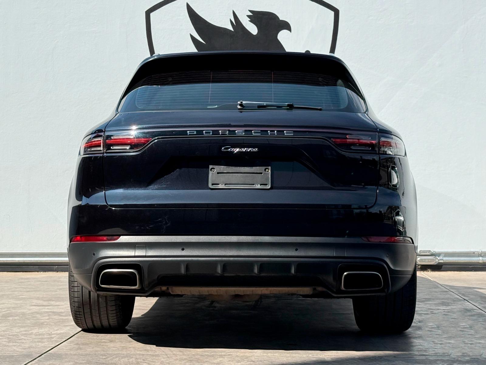 2026 PORSCHE Cayenne - BACK