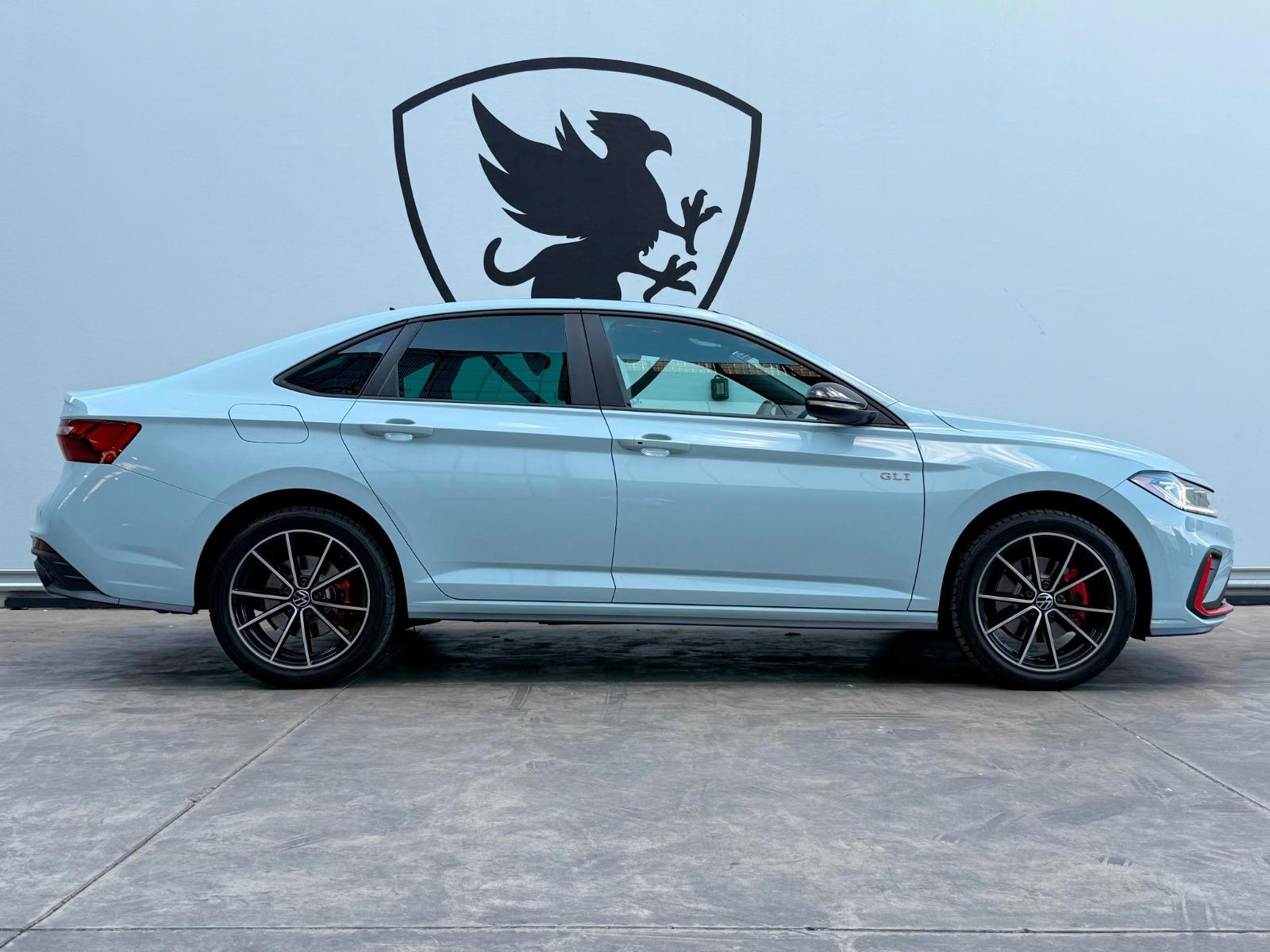 2026 VOLKSWAGEN Jetta - SIDE_RIGHT